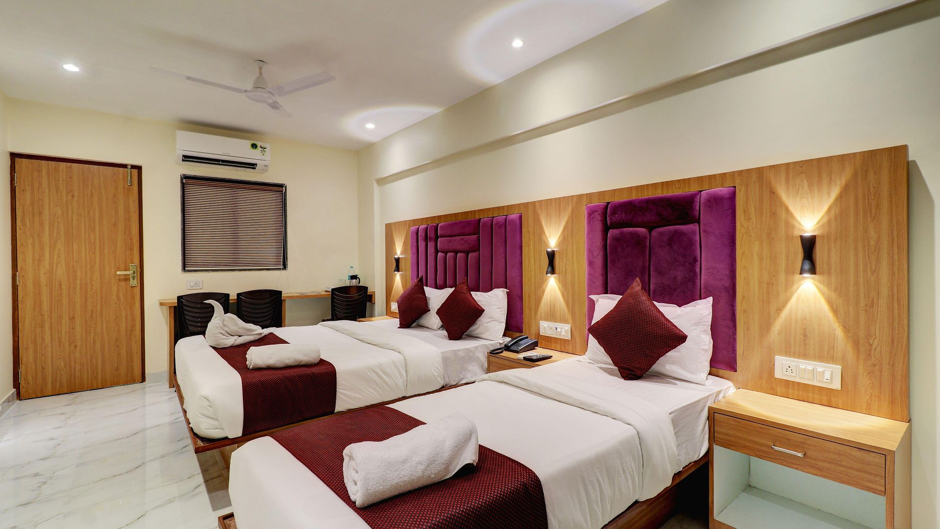 Kurla Residency 3*