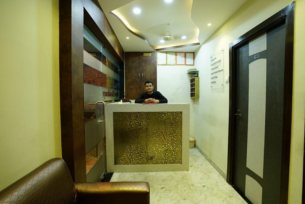 Onyx Residency 3*
