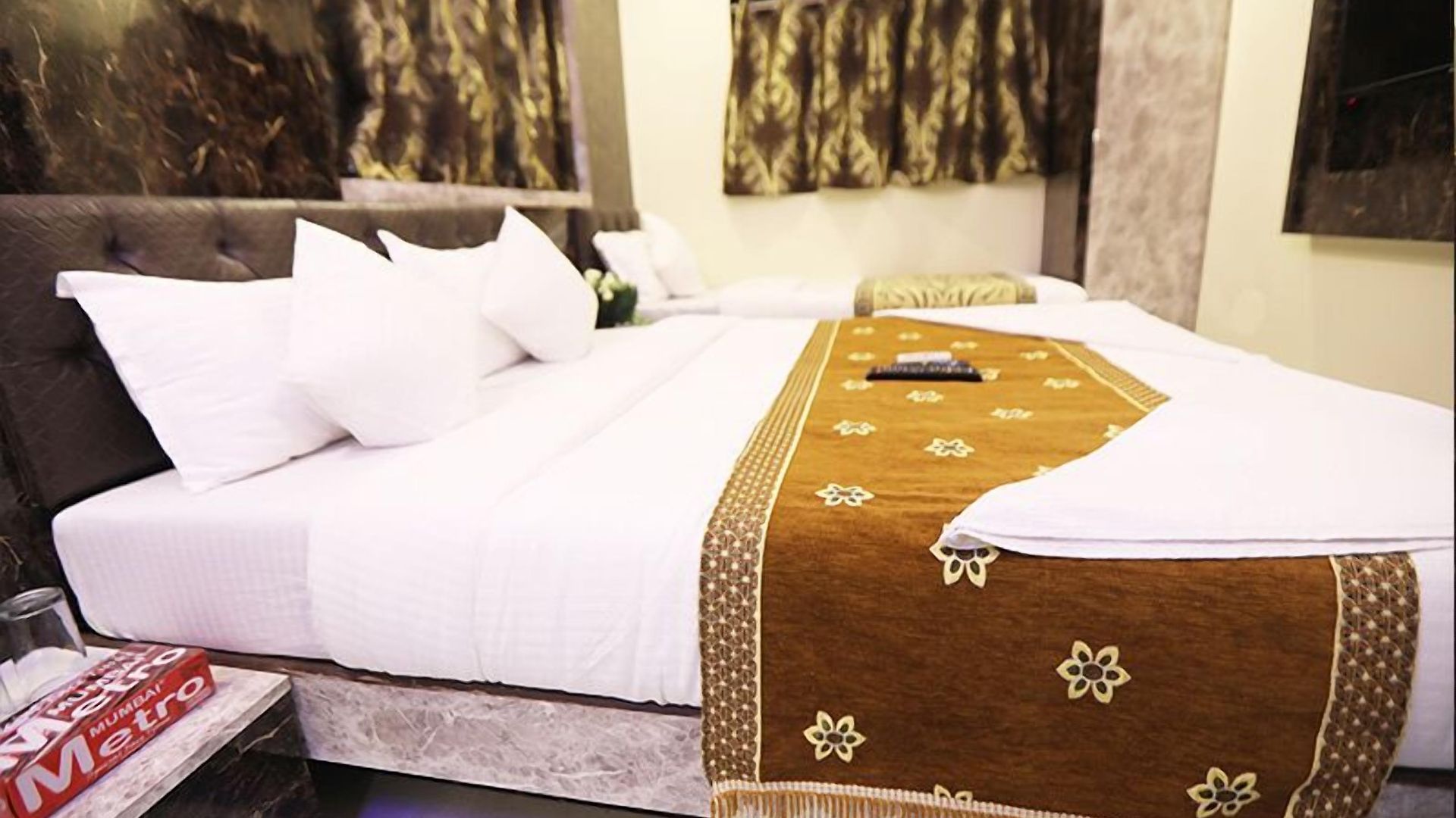 Onyx Residency Hotel 3*