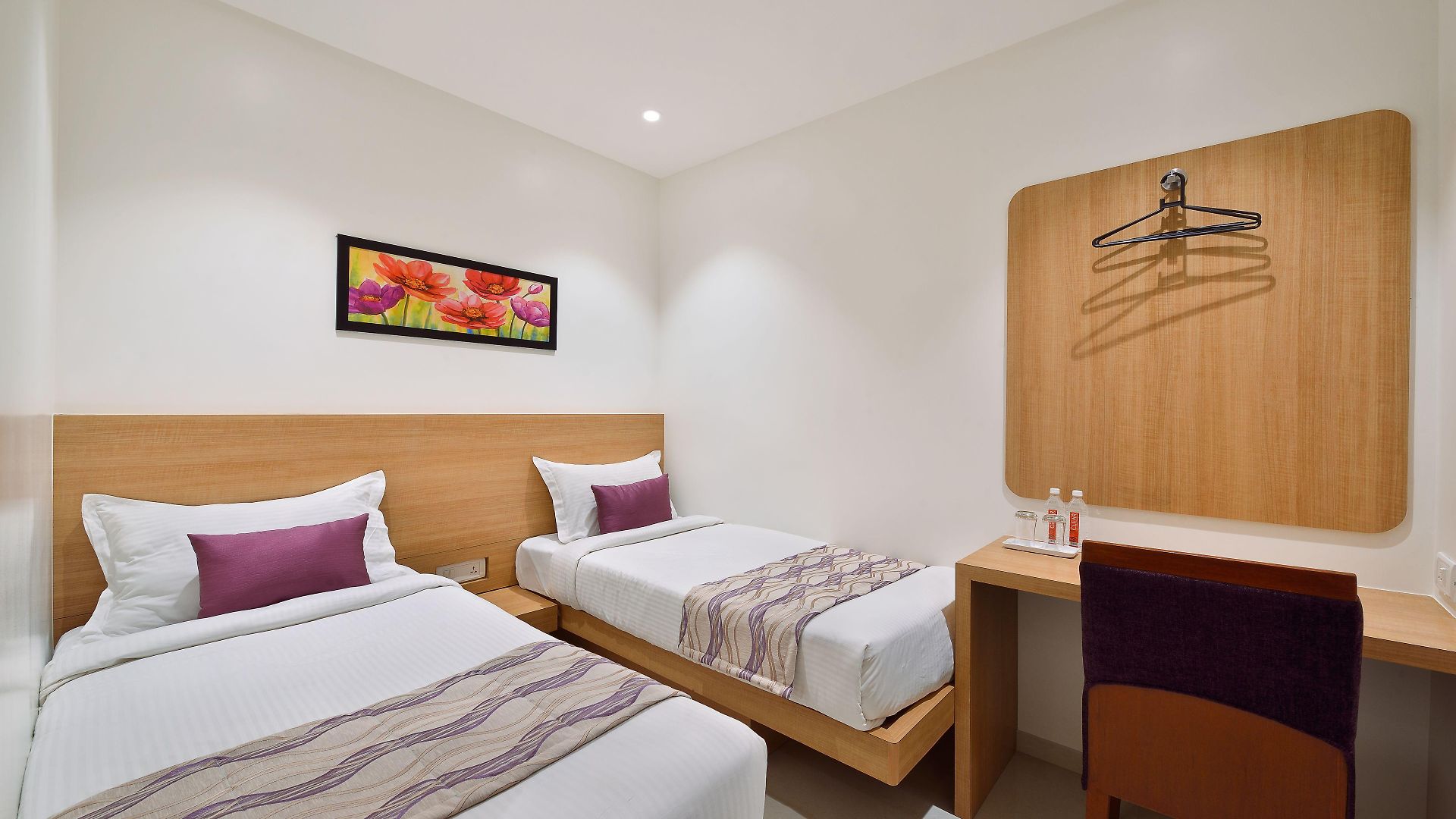 Leafio Hotel 2*