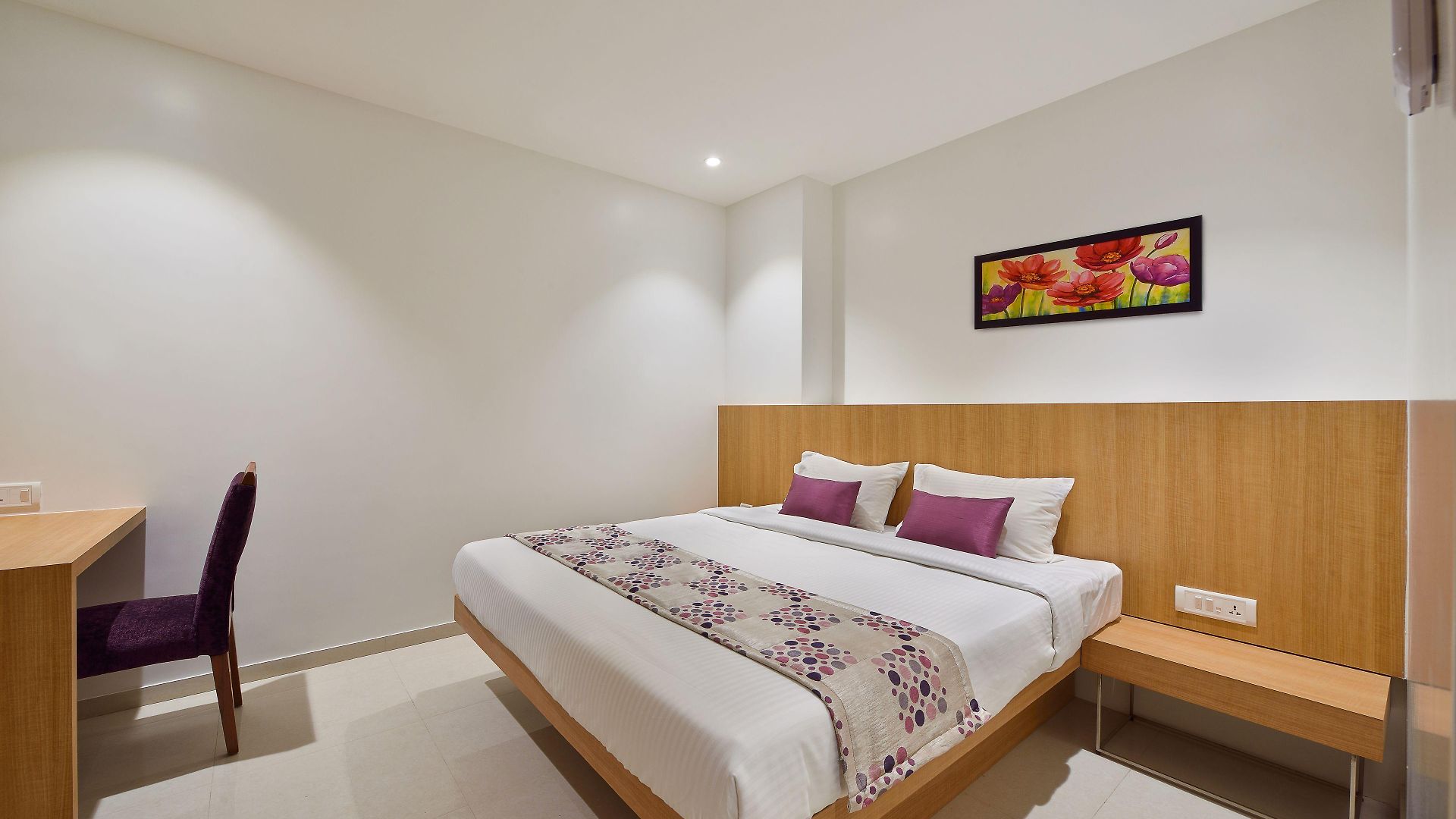 Leafio Hotel