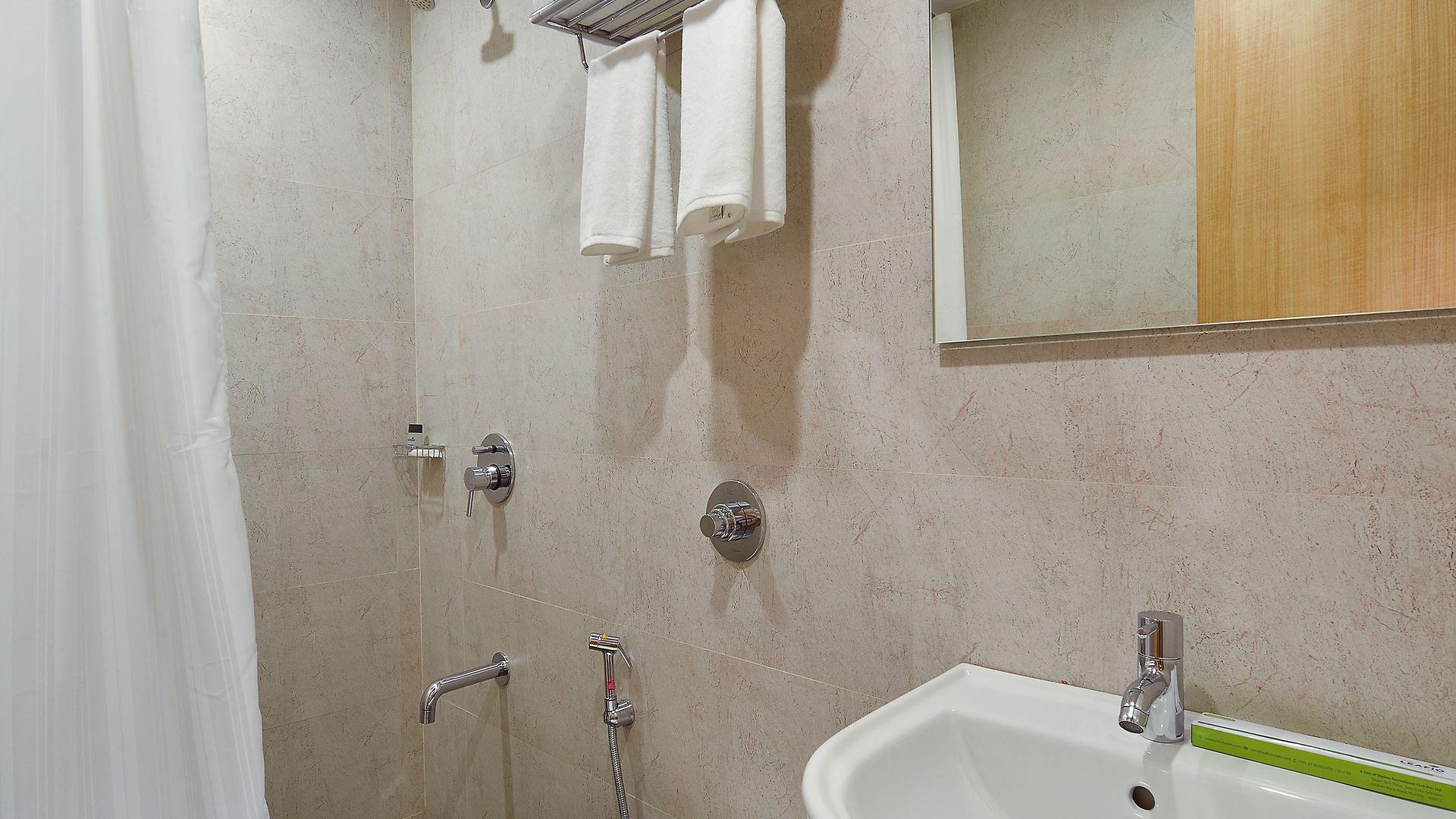 Hotel Leafio