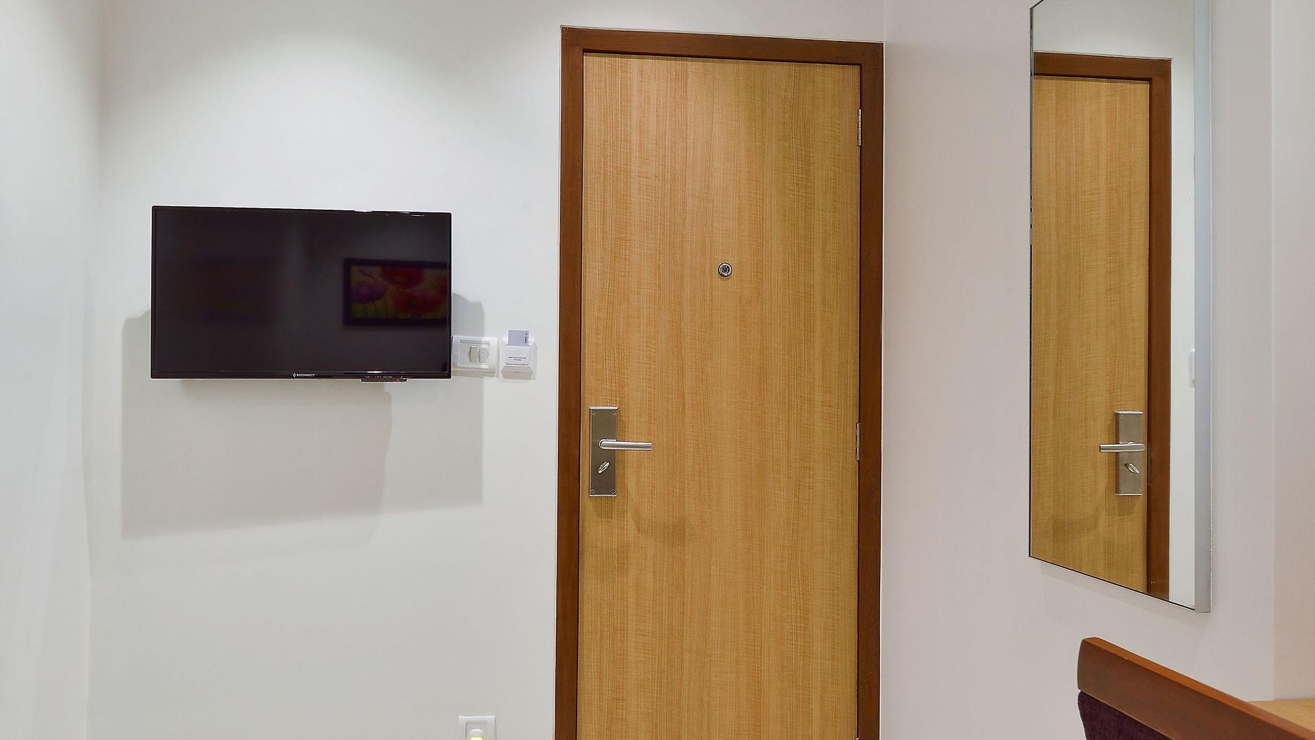 Leafio Hotel