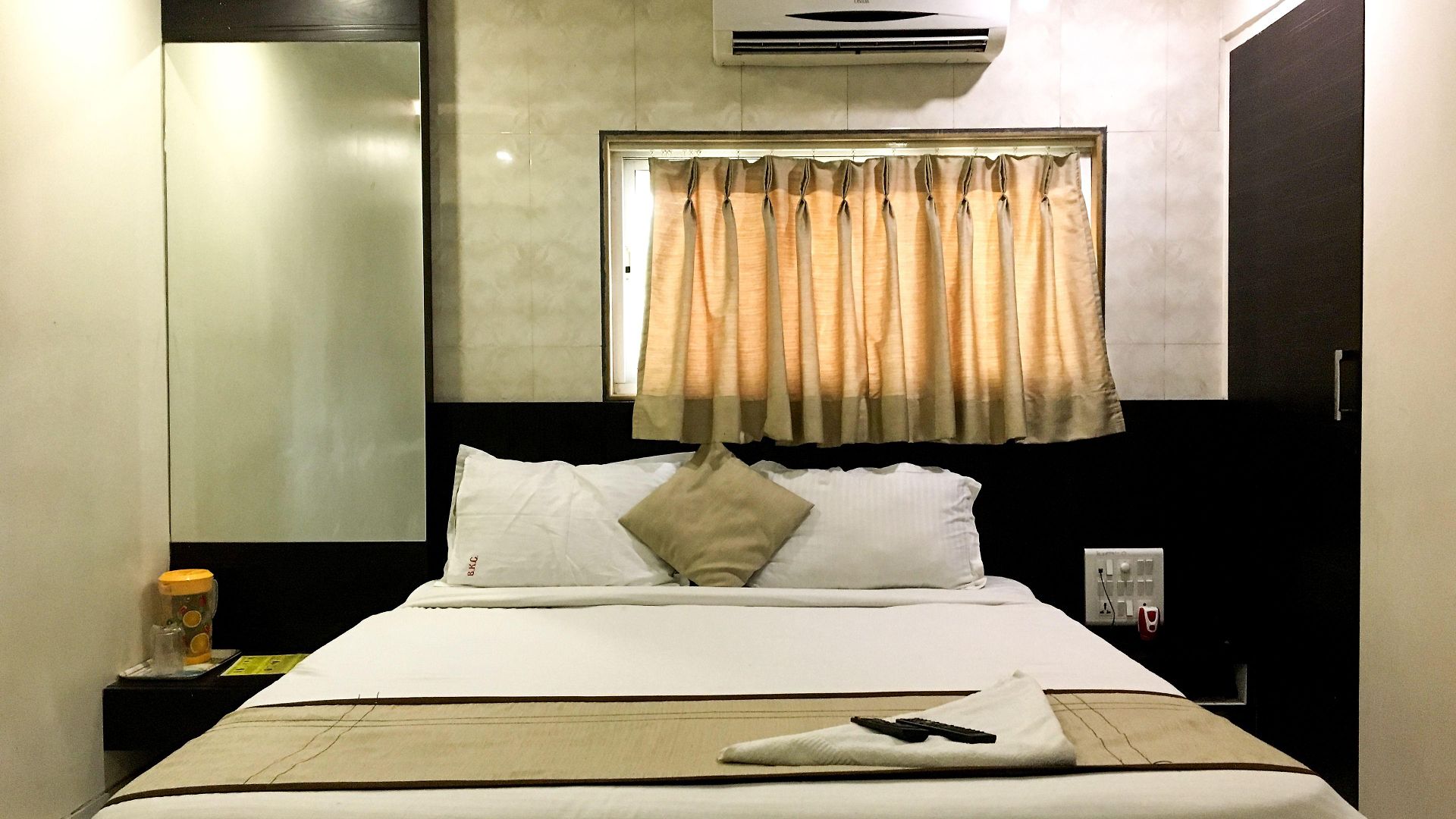 Bkc Palace Mumbai