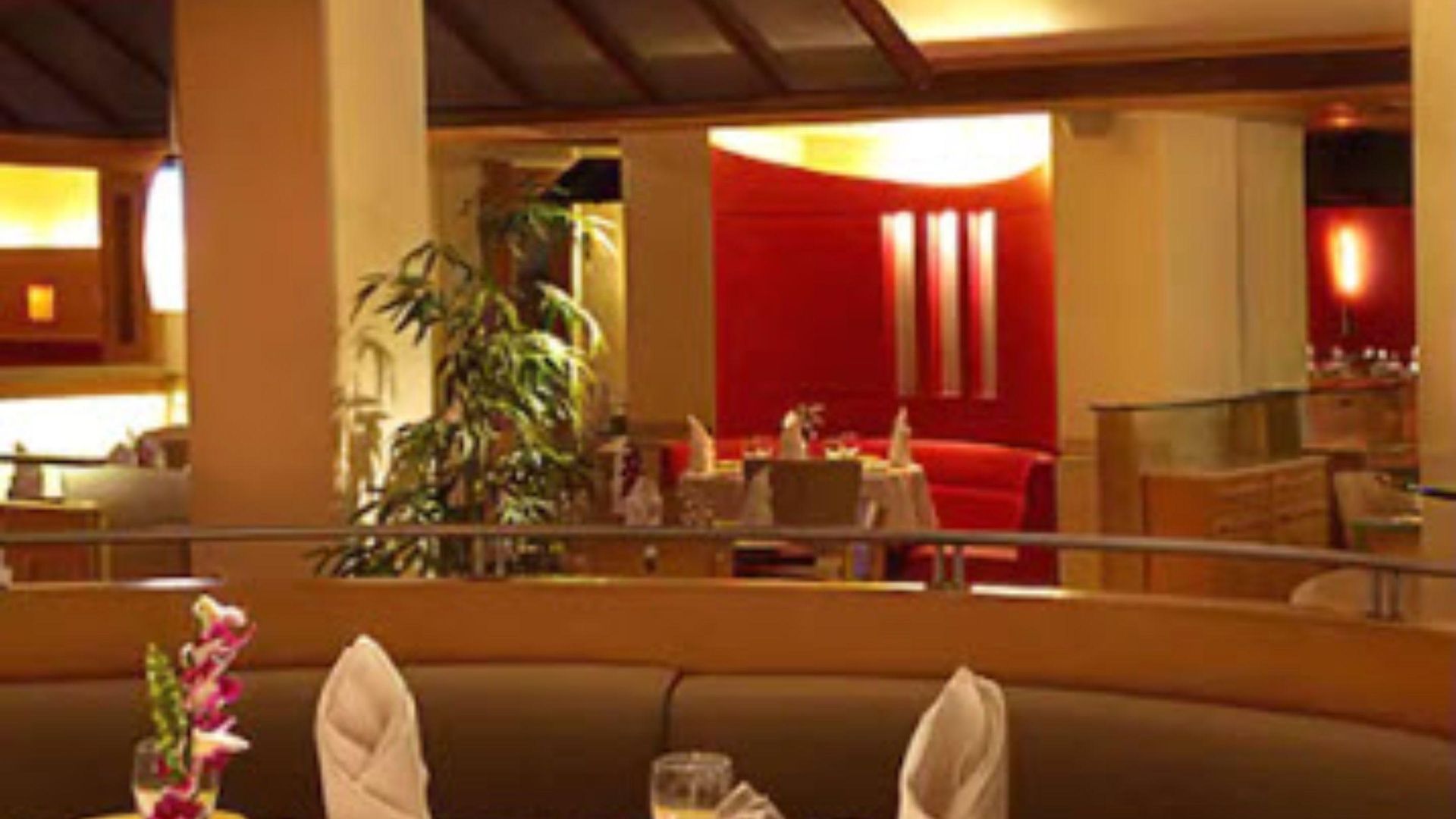The Royal Orchid Hotel, Chembur 3*
