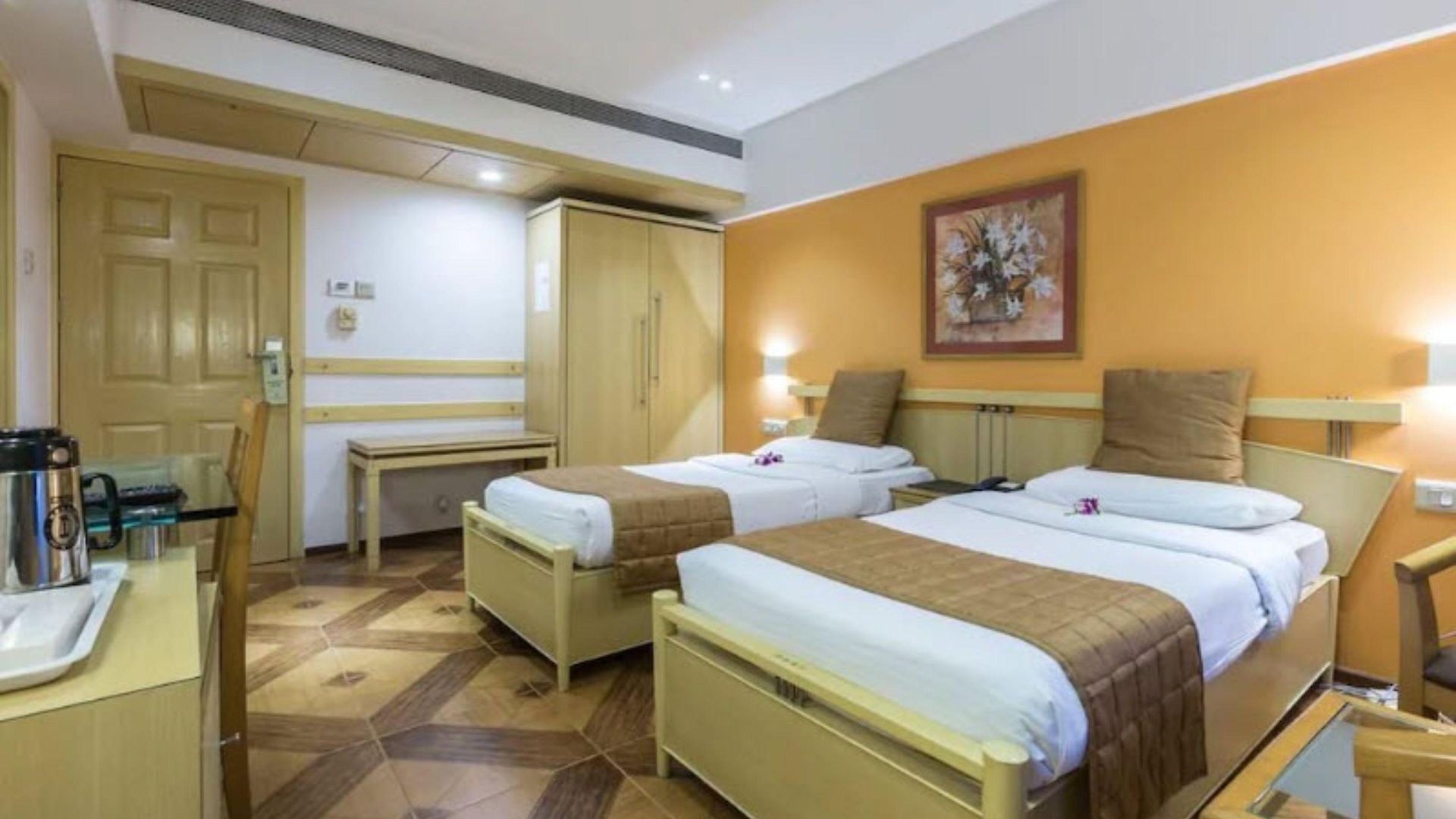 Hotel The Royal Orchid Hotel, Chembur