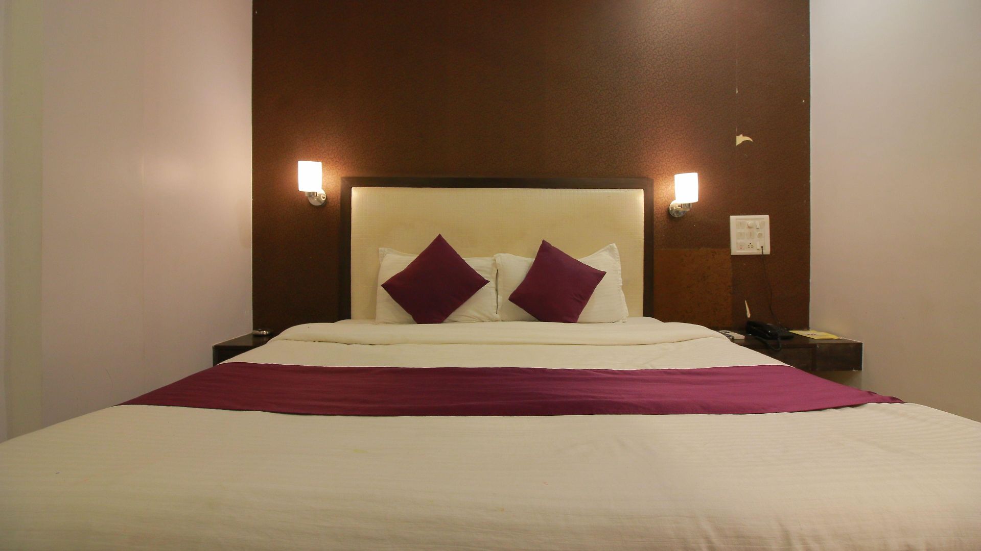 Hotel Modern Mumbai