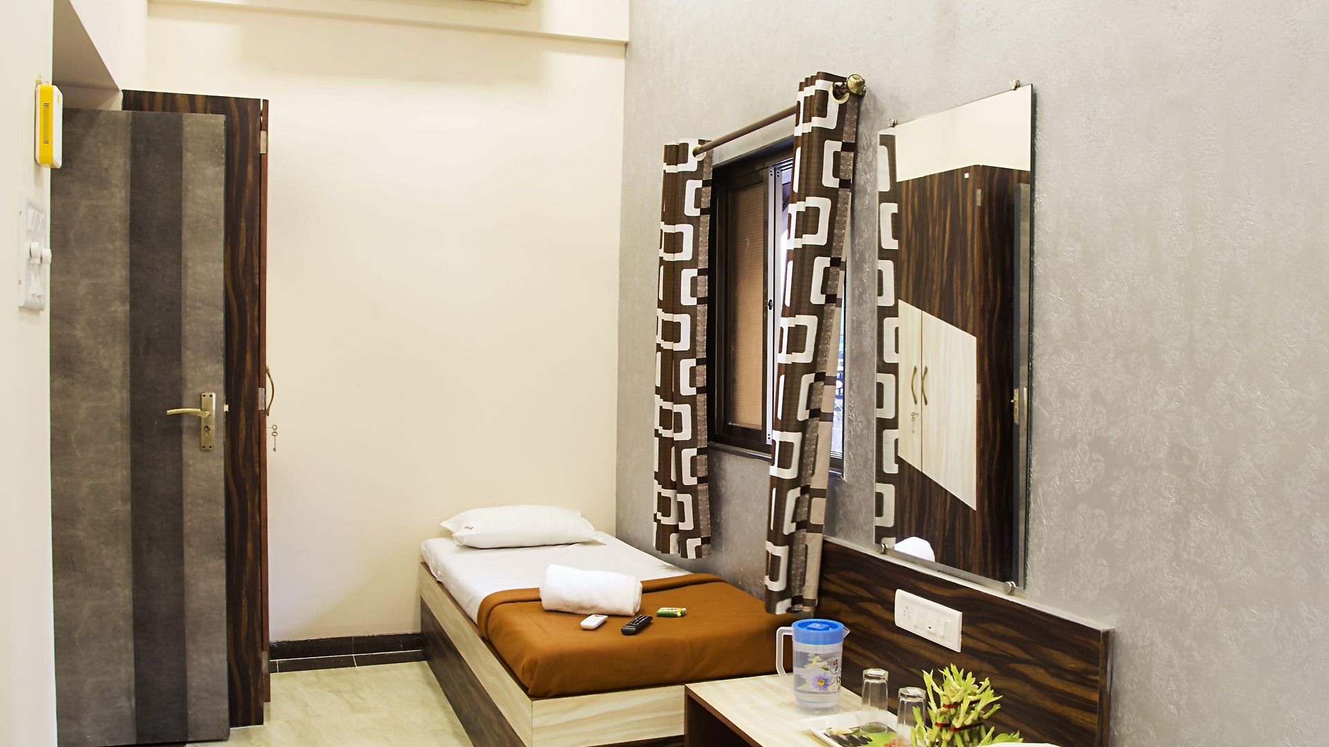 Guest house Welcome Mumbai