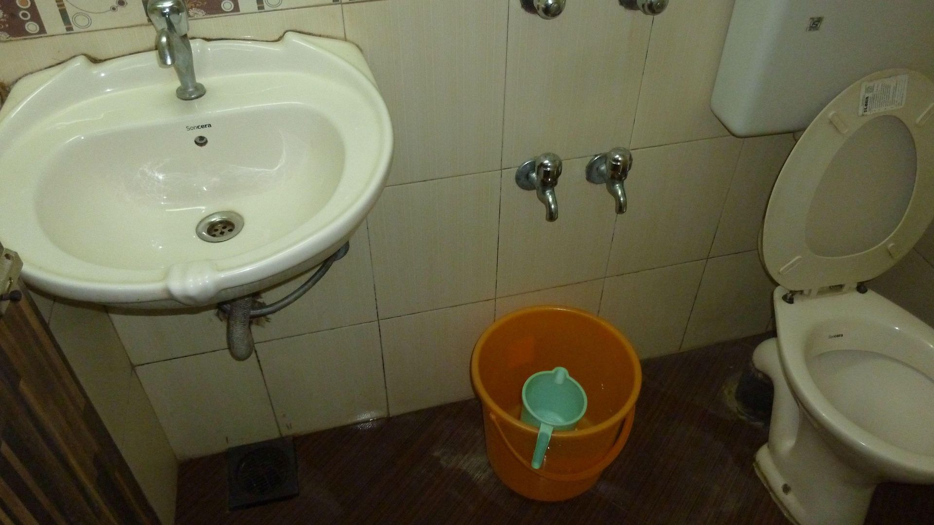 Orient Palace Hotel 2*