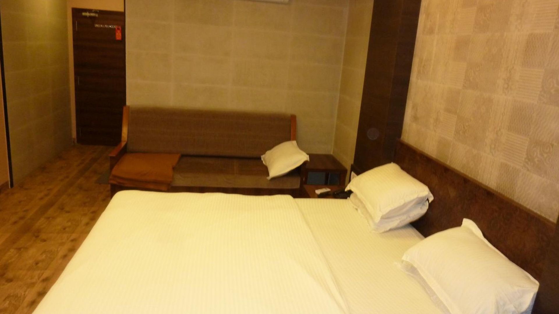 Orient Palace Hotel 2*