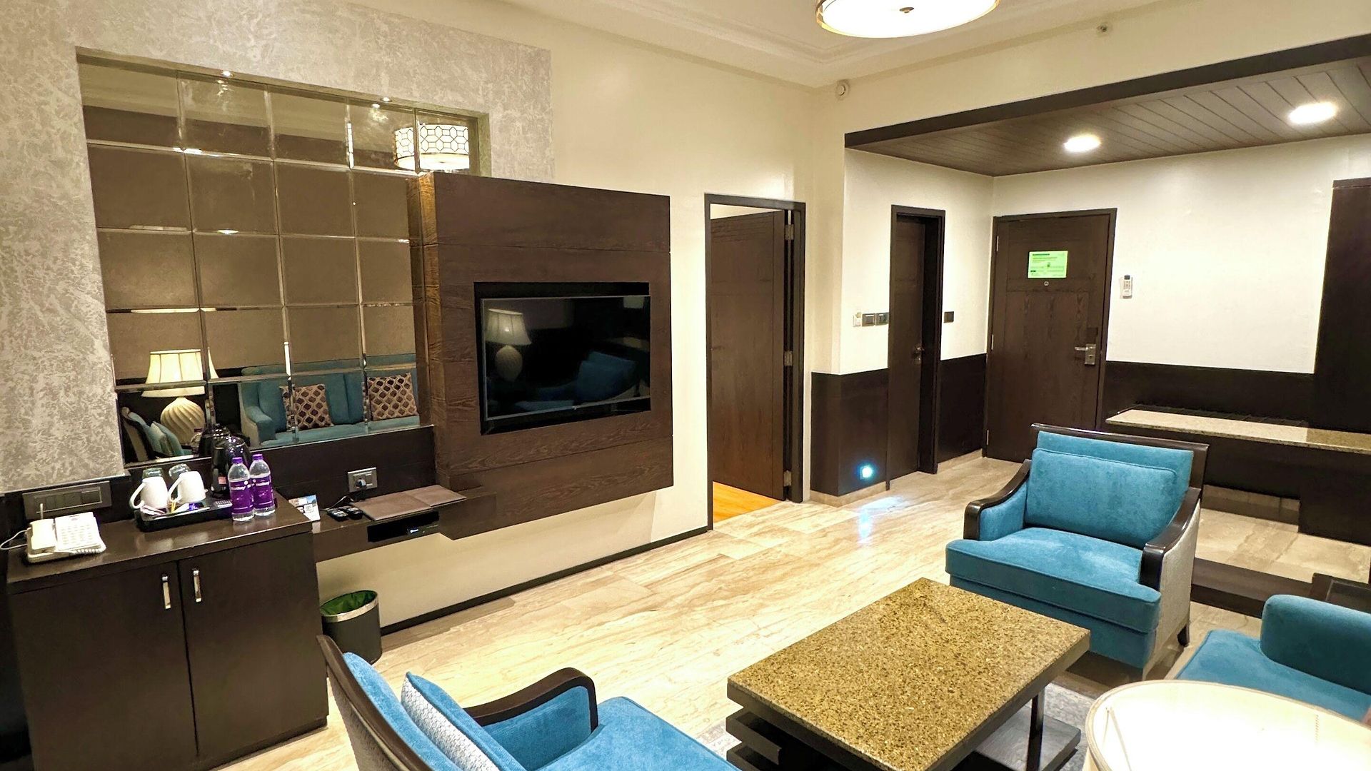 Express Mumbai
