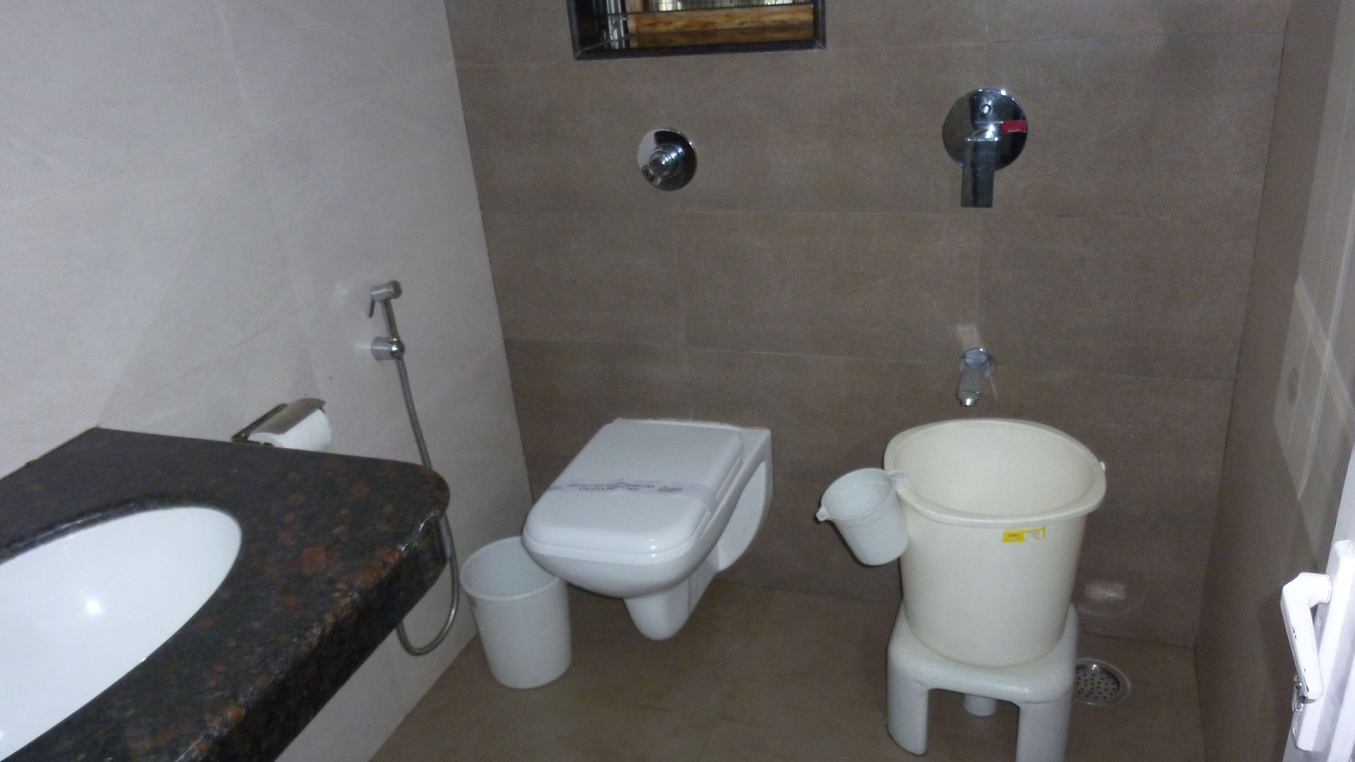 Balwas International Hotel 2*