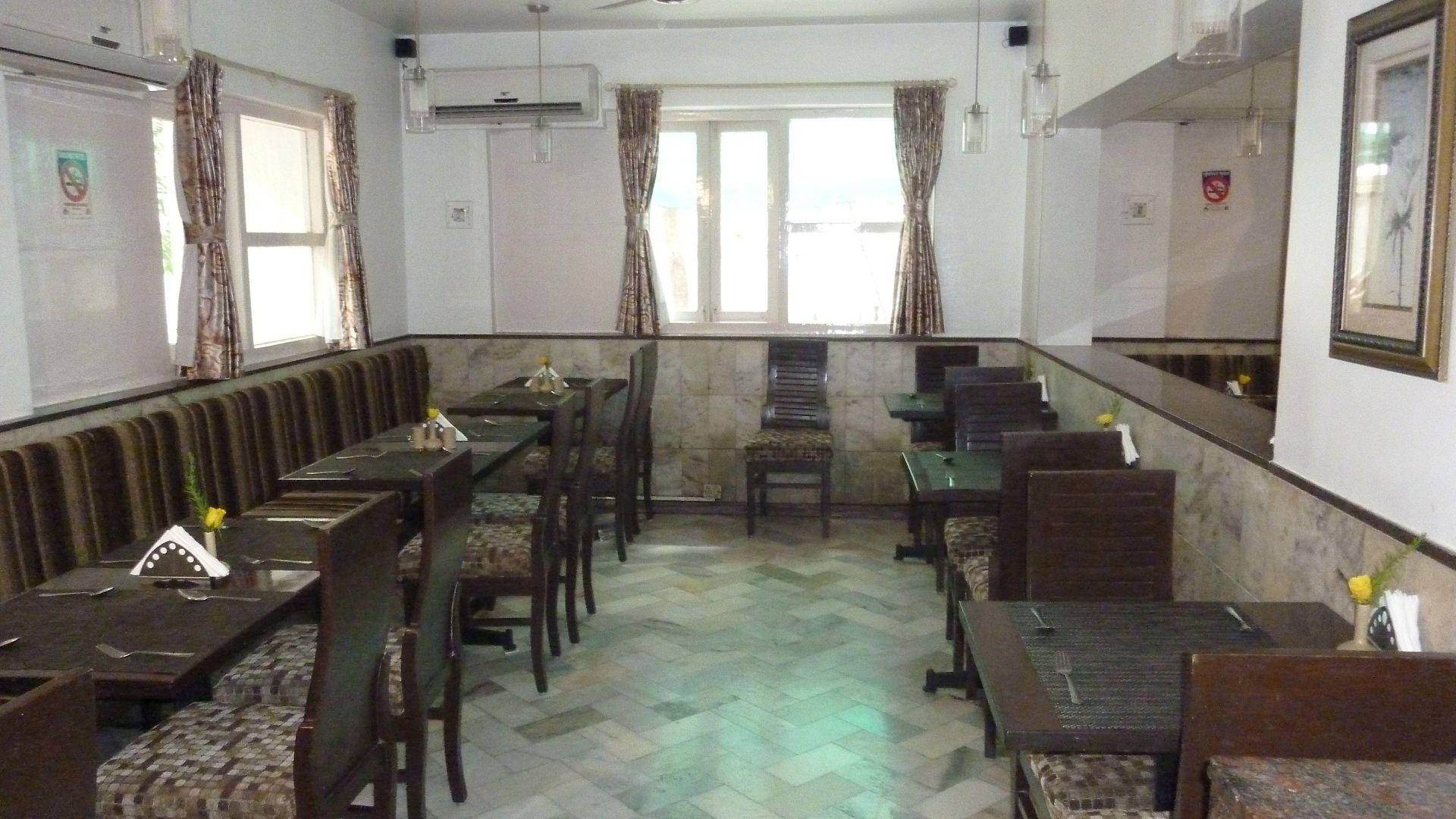Balwas International Hotel Mumbai