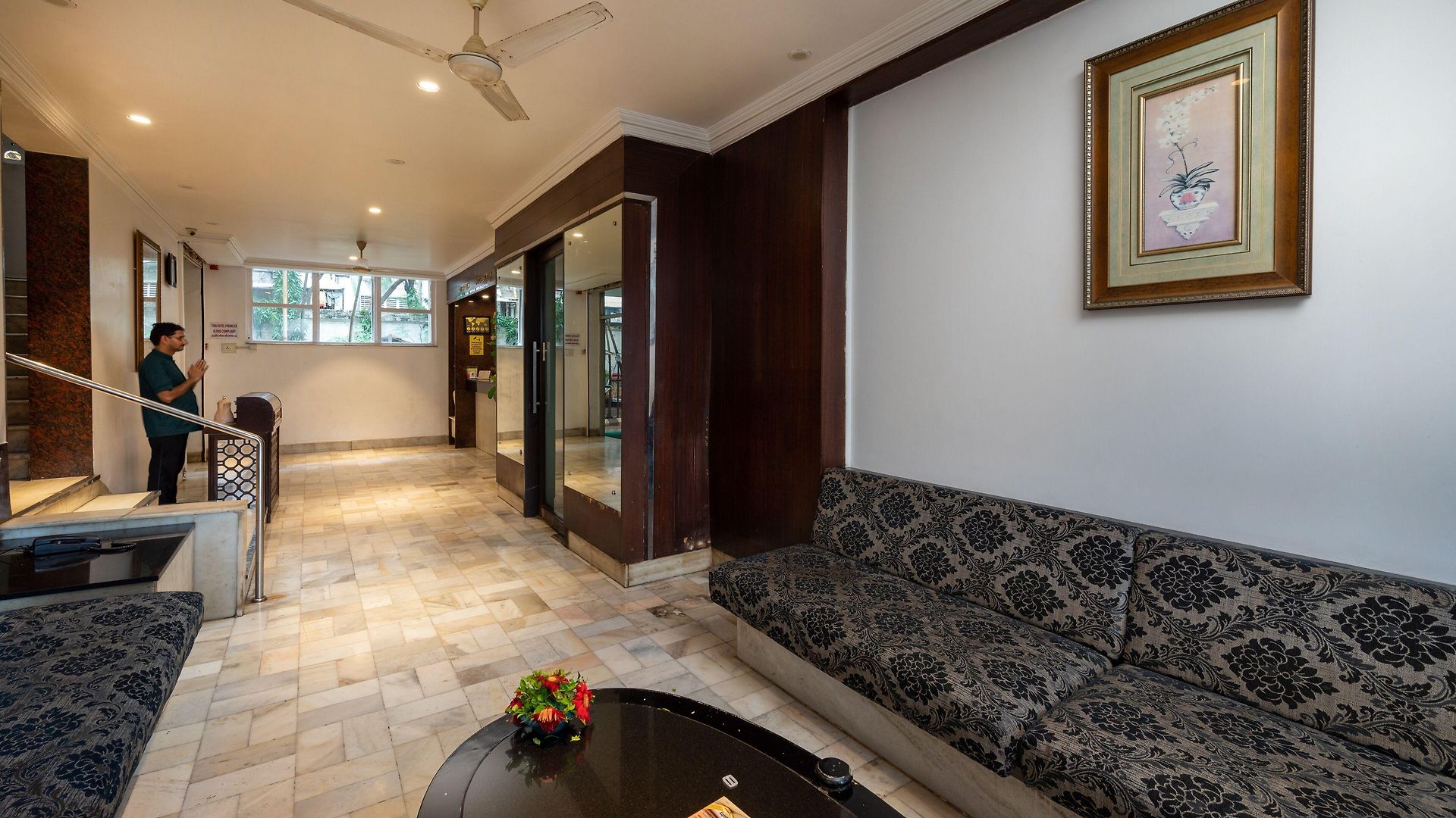 Hotel Balwas International Mumbai
