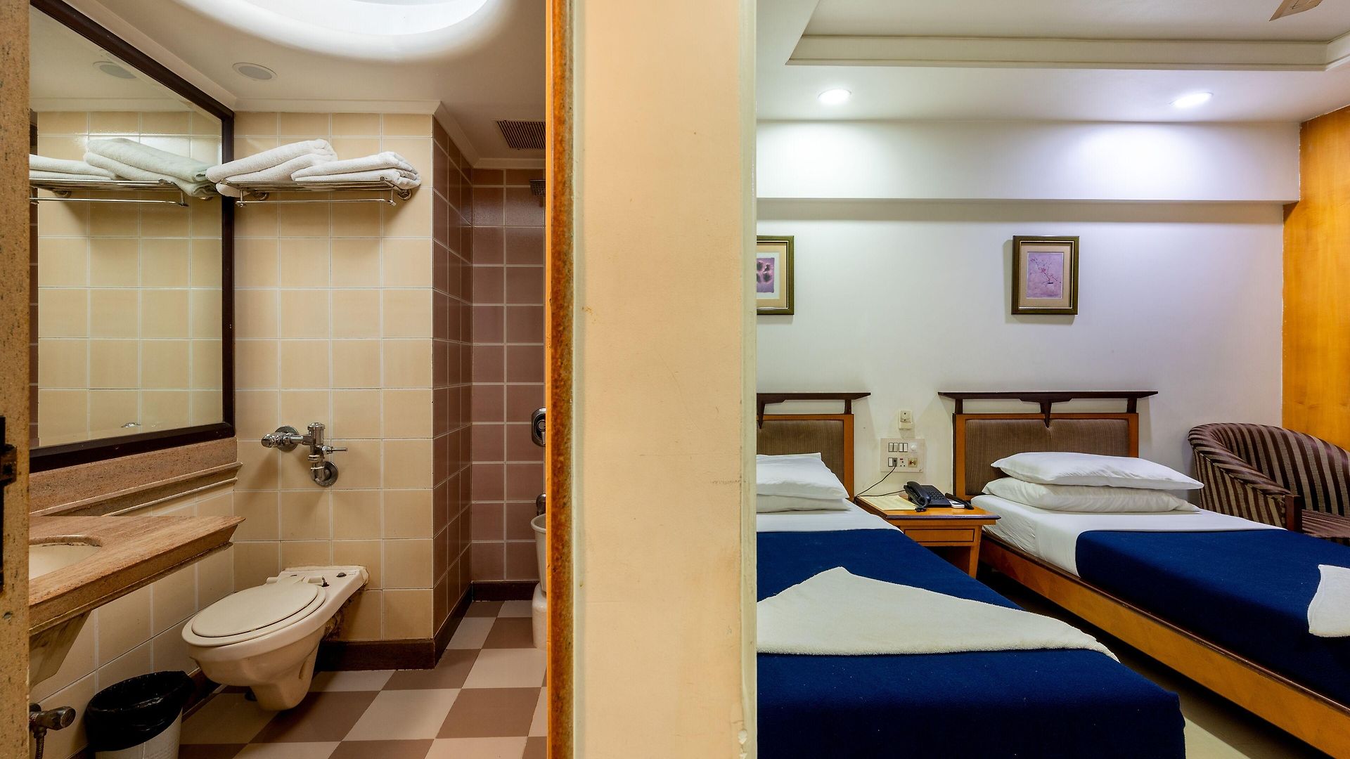 Hotel Balwas International Mumbai