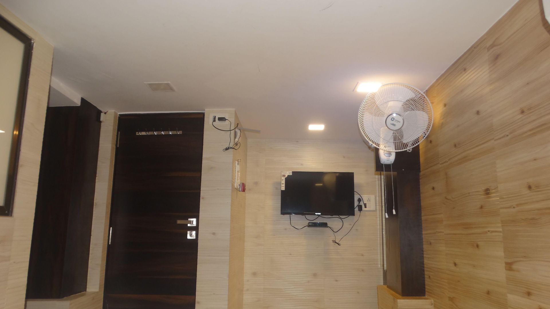 Hotel Qamar Mumbai