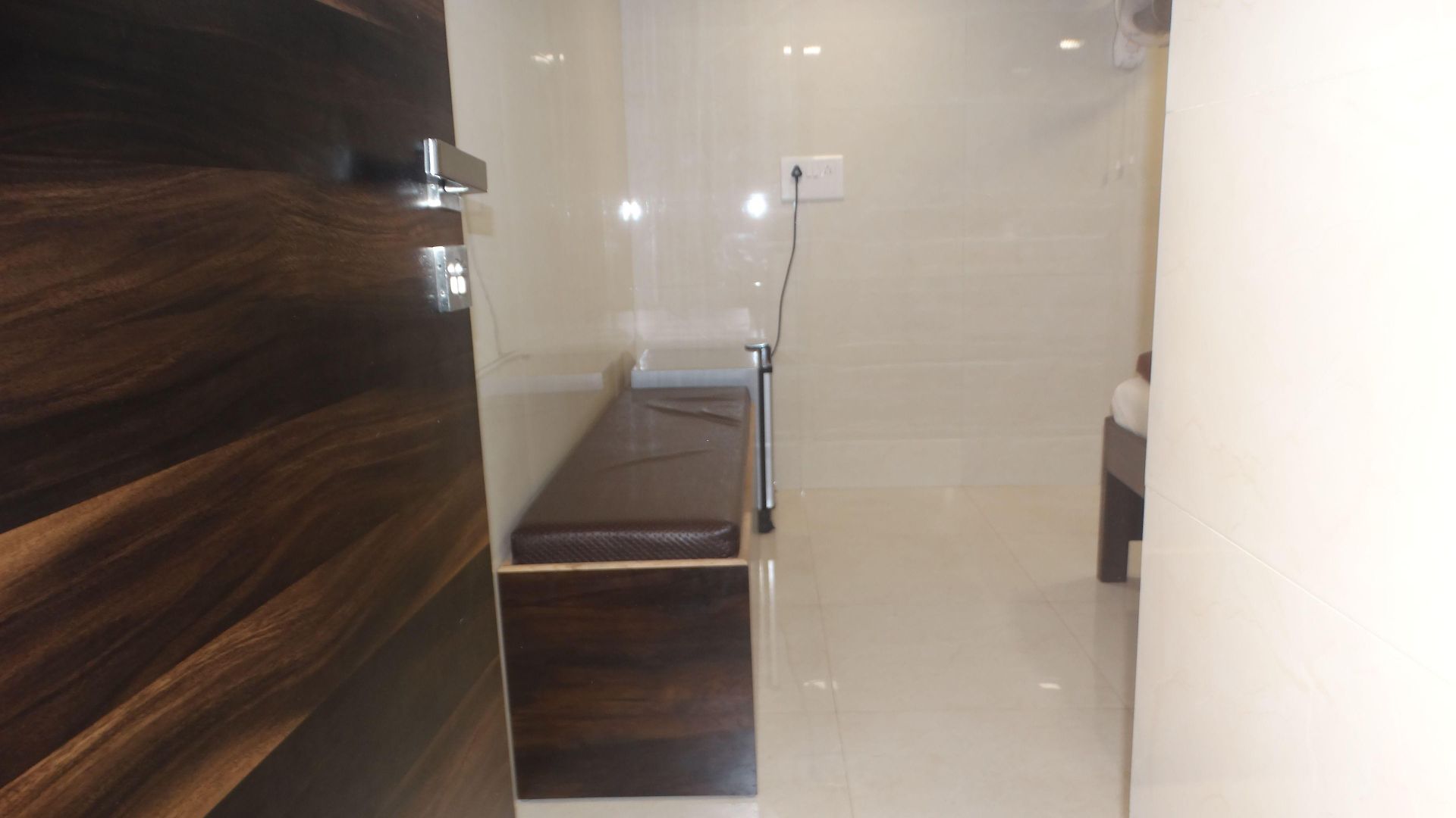 Qamar Hotel 2*