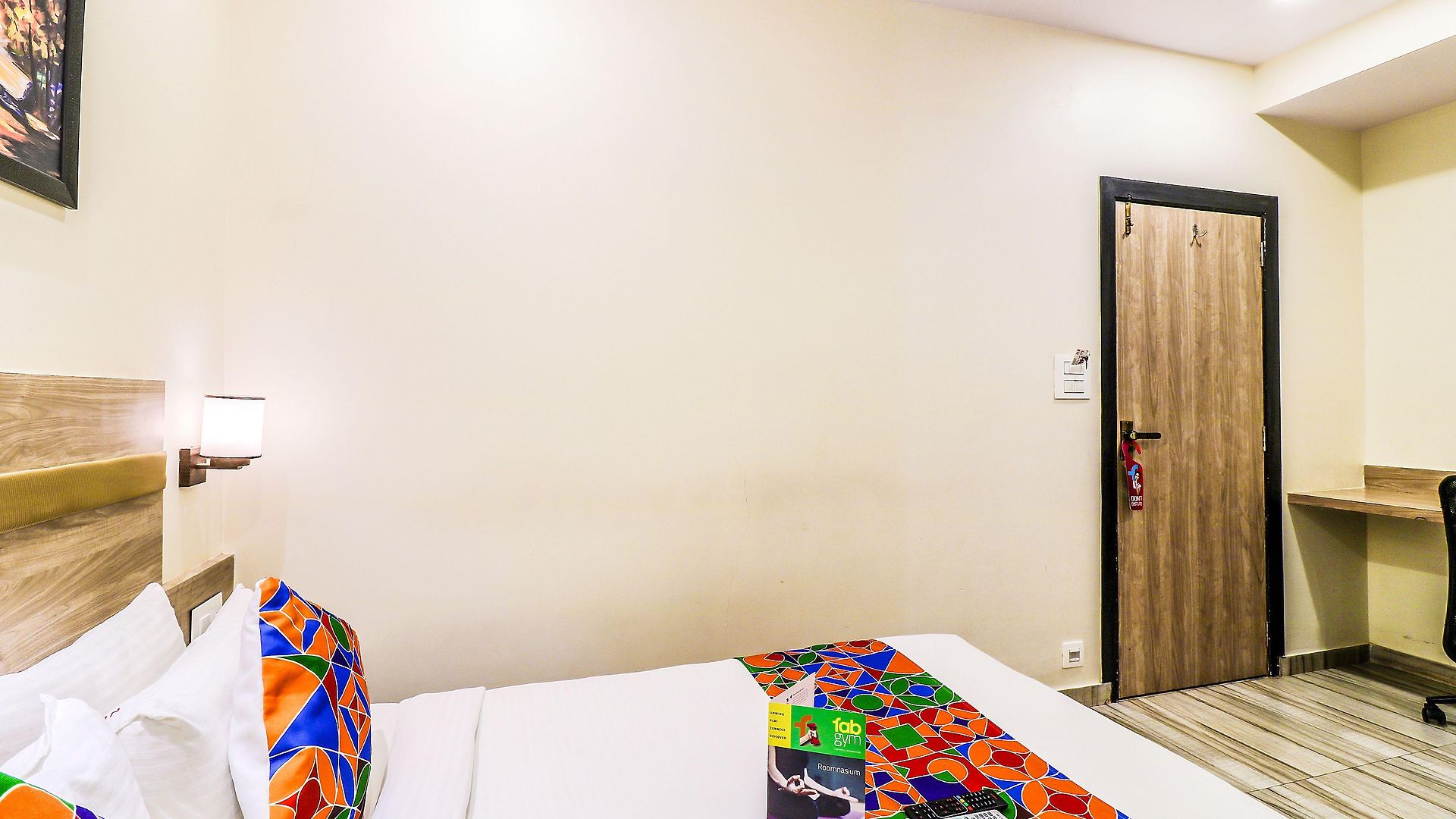 Hotel Fabhotel Aksa International Mumbai