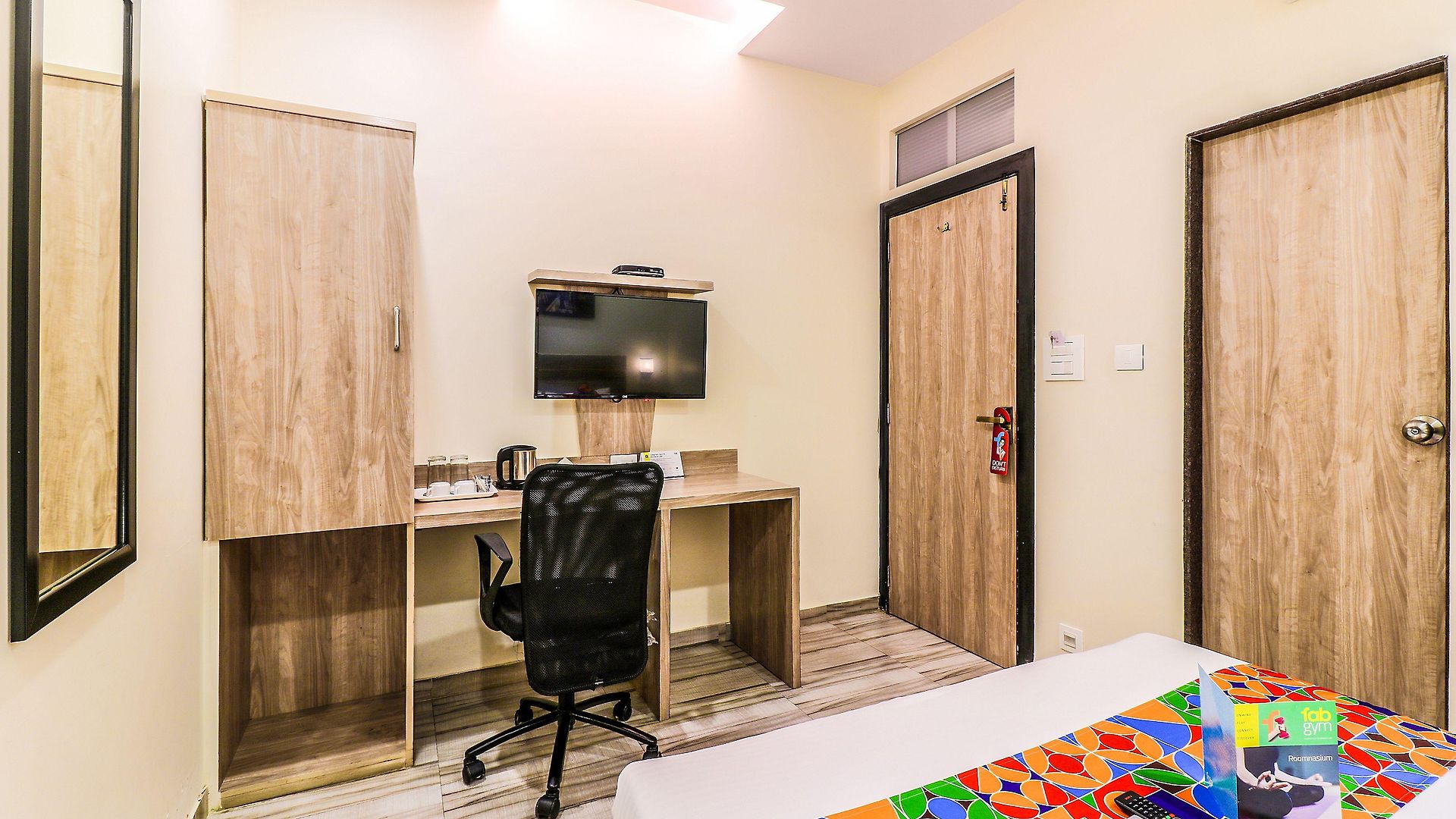 Fabhotel Aksa International Hotel 3*