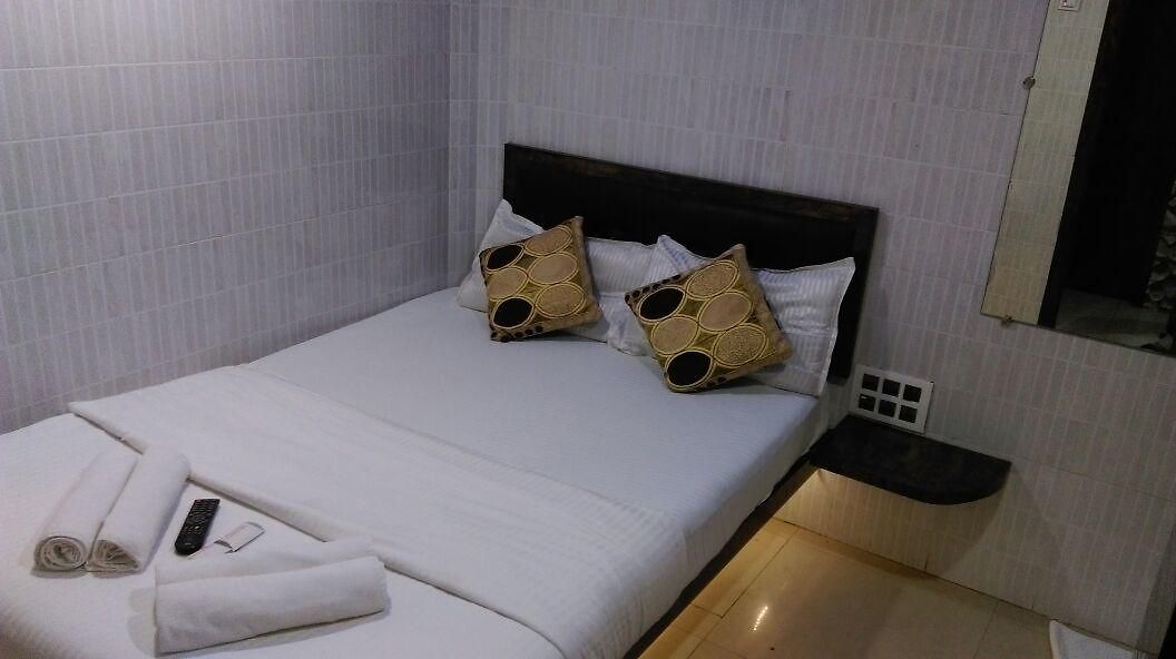 Paris Residency Hotel Mumbai