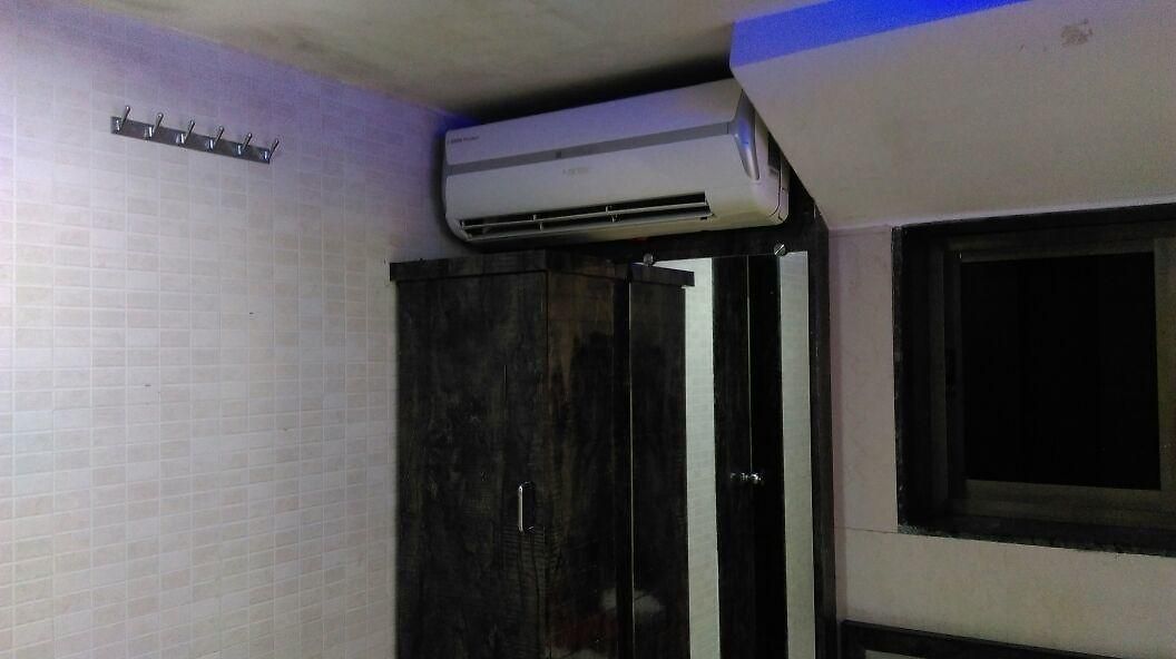 Paris Residency 2*