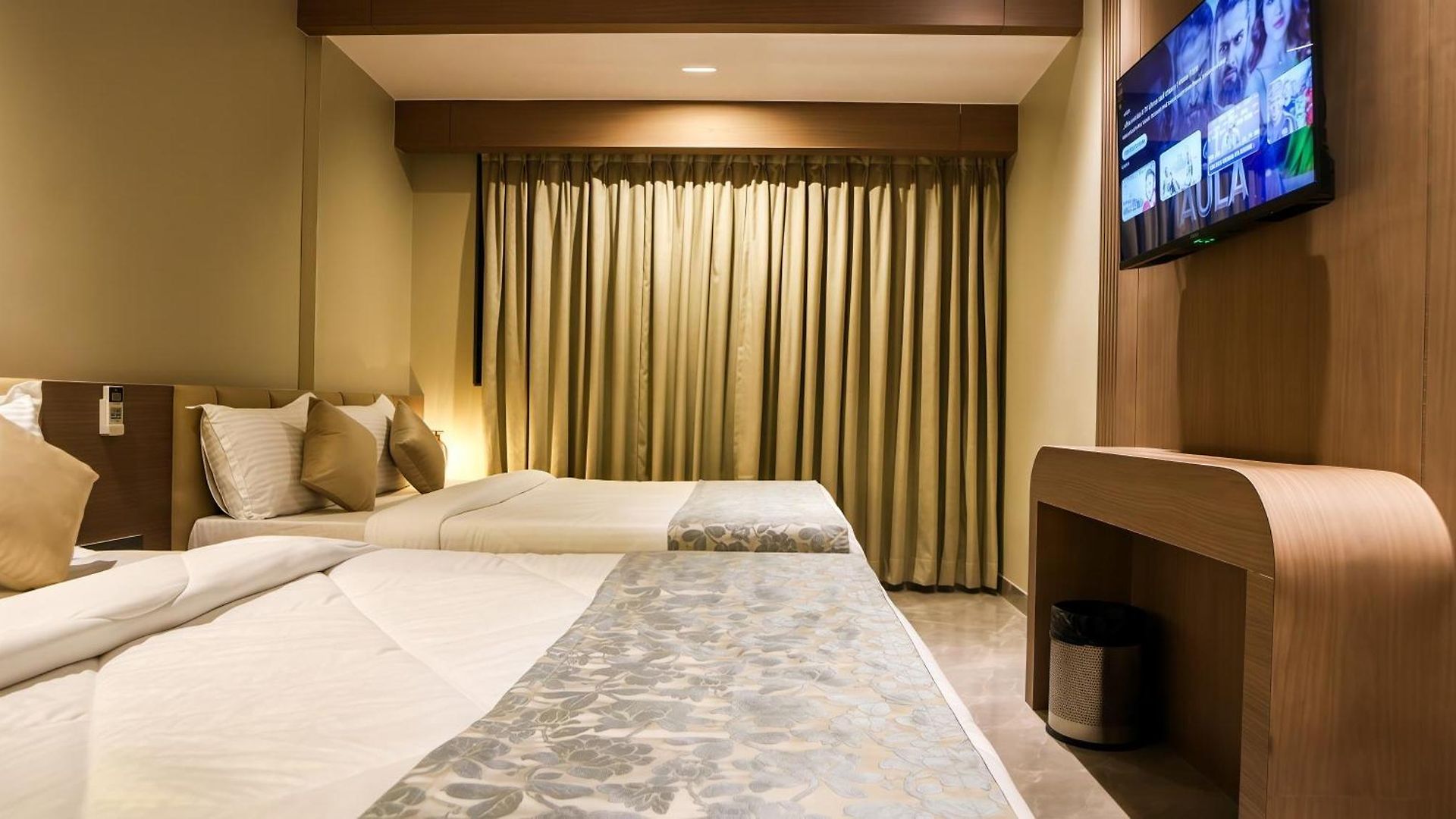 Inn The Falcon -