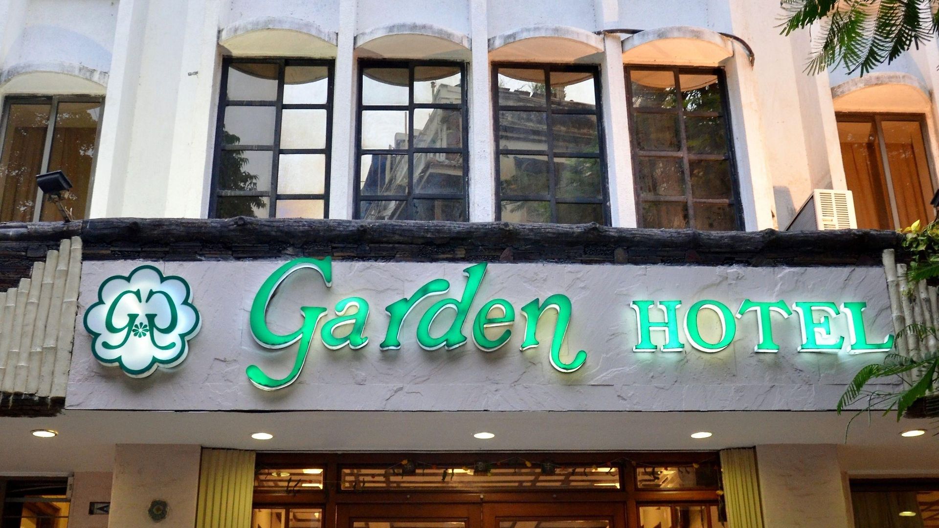 Garden 3*