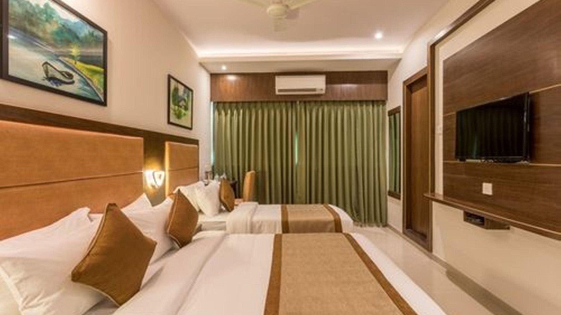 Fabhotel Admiral