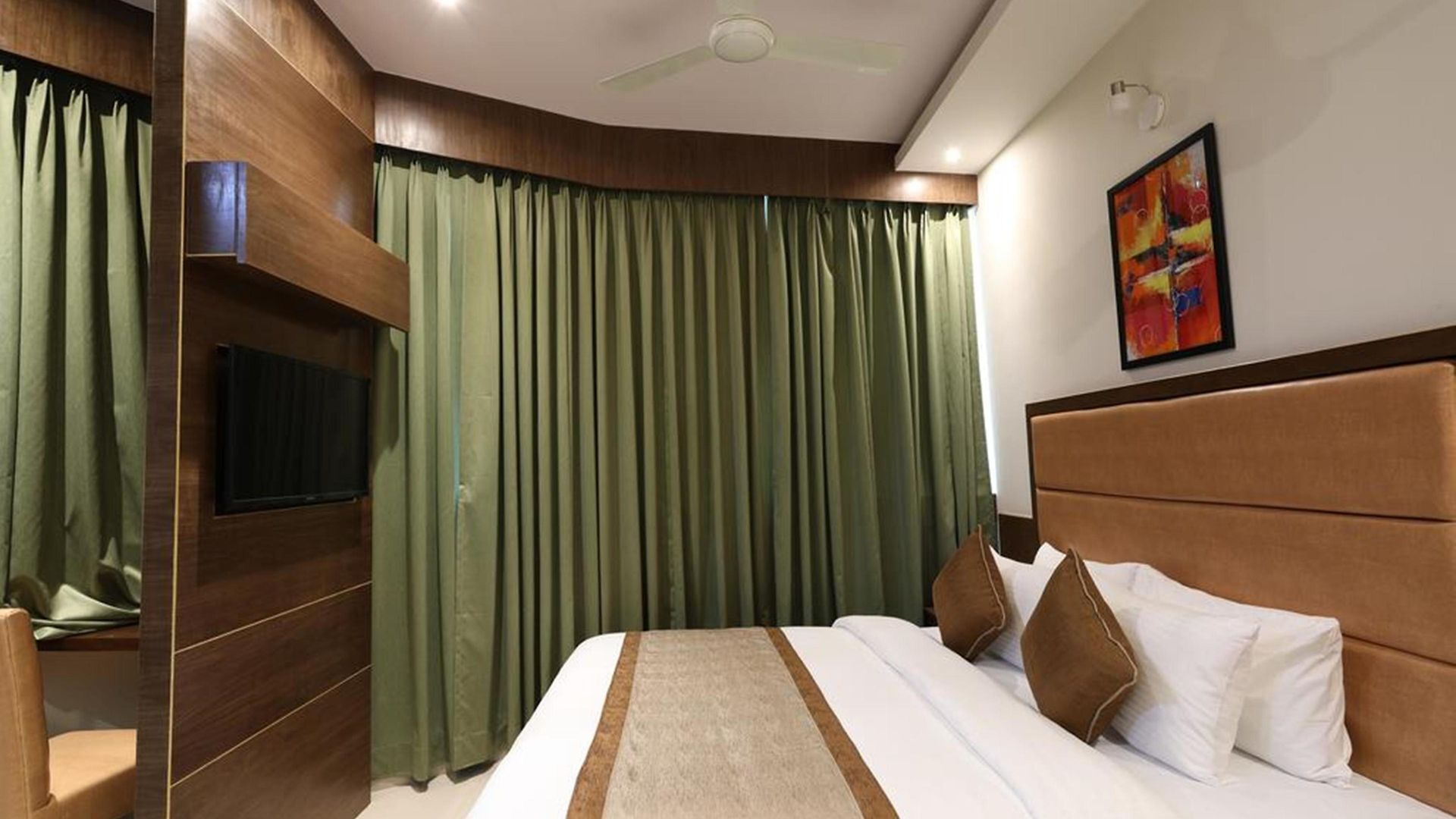 Fabhotel Admiral Hotel 3*