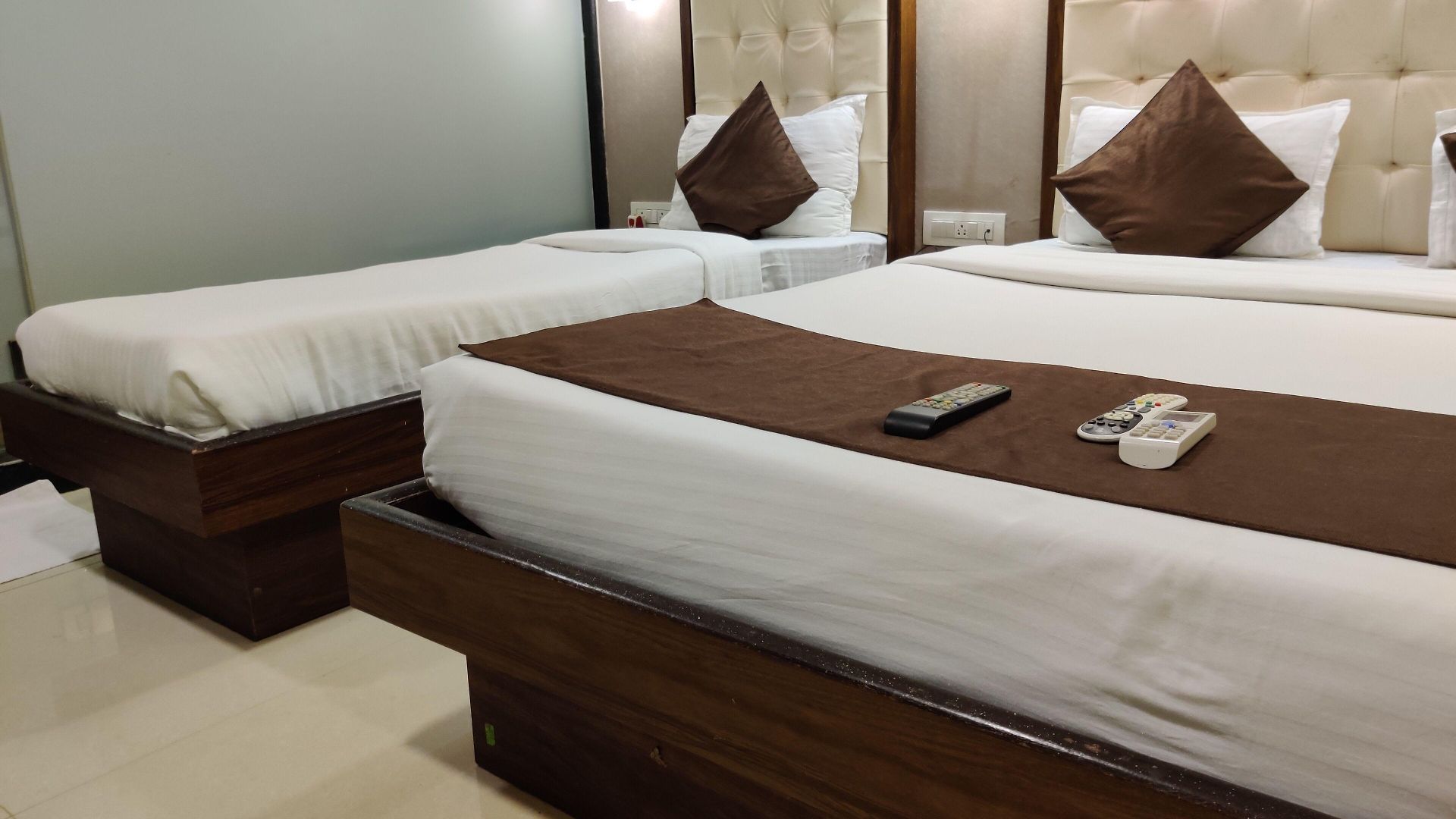 Garden Creek Residency Near Airport Hotel 3*