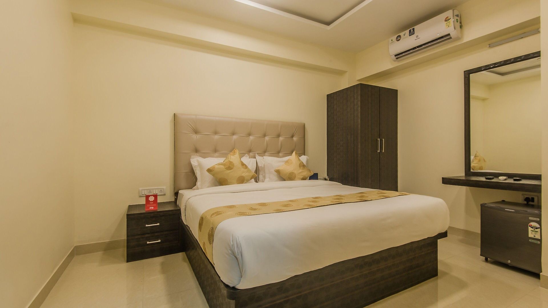 Hotel Super O Palace Near Don Bosco