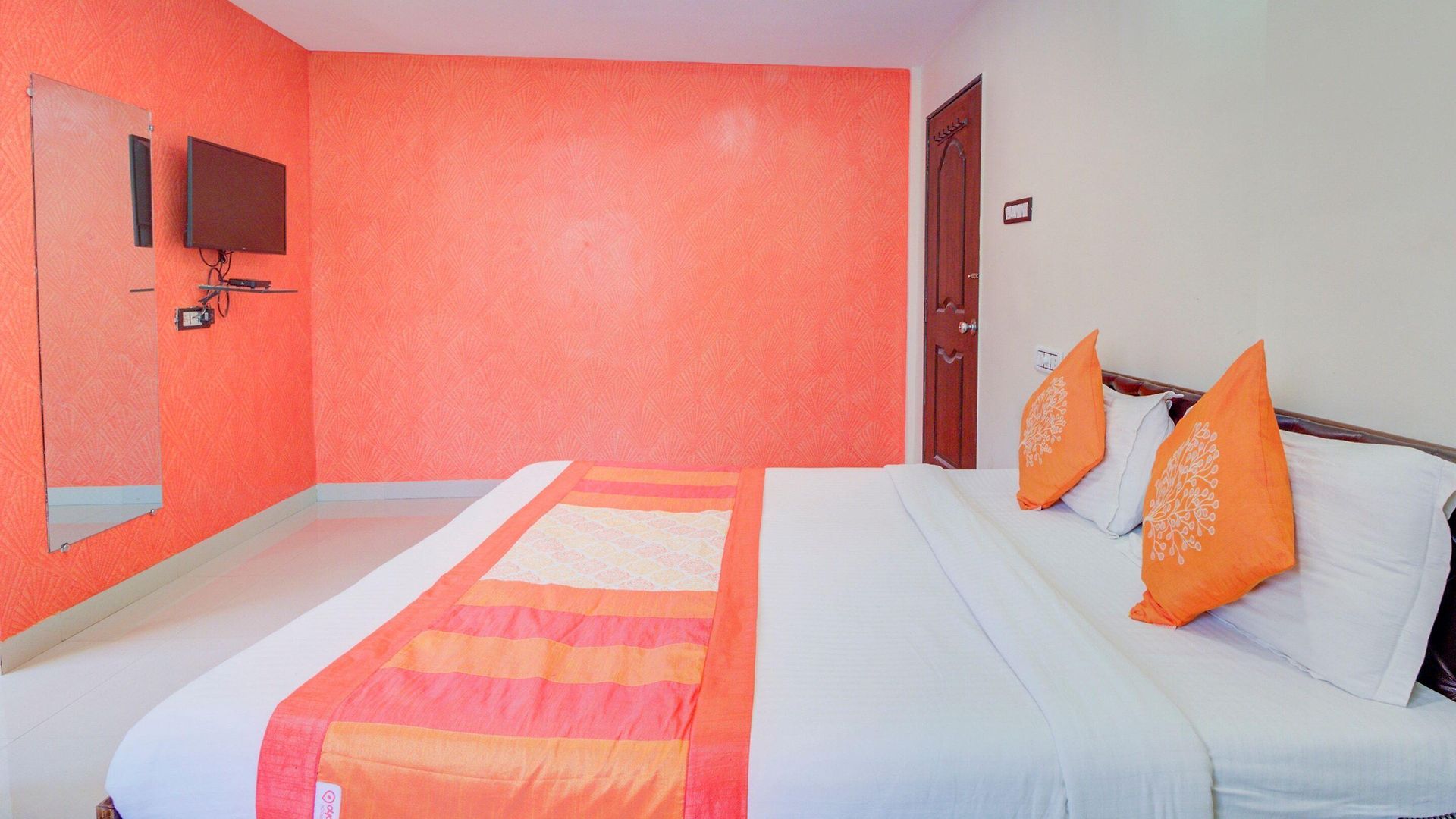 Oyo 9748 Girgaon Palace 3* Mumbai