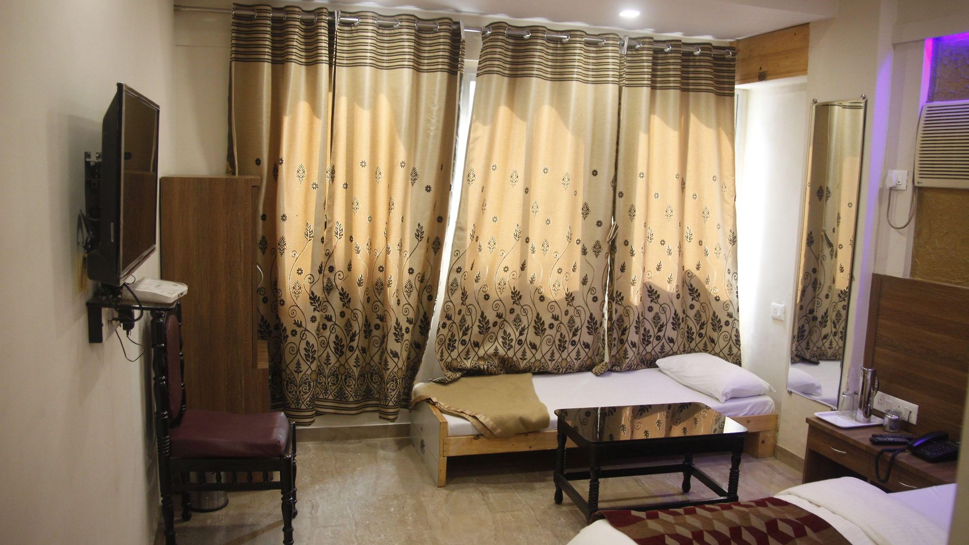 Al Saudia 2* Mumbai