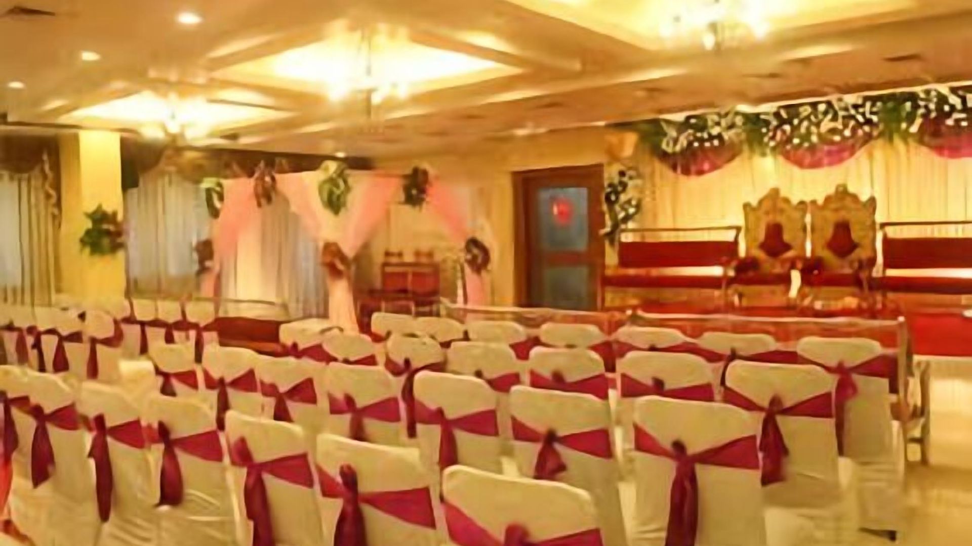 Hotel Jayaleela