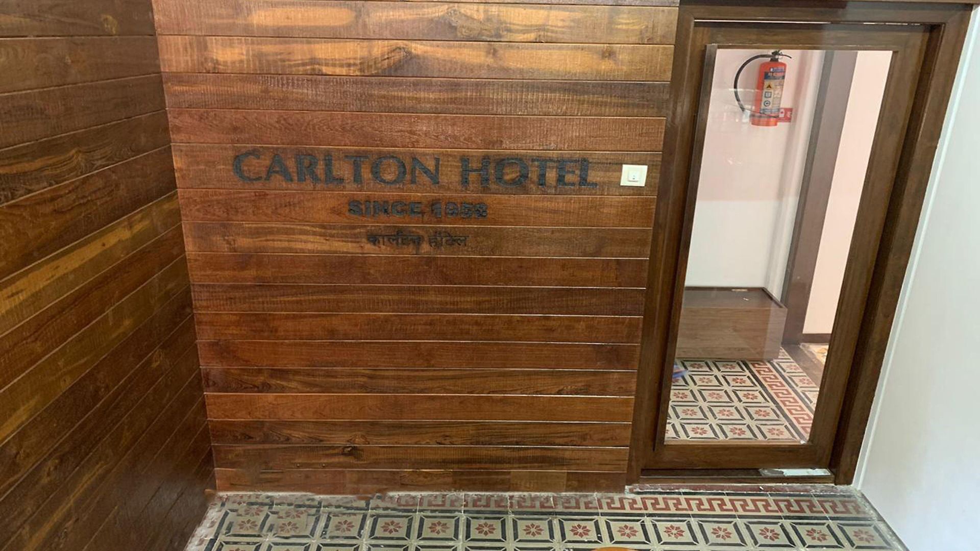 Carlton - Behind Taj Mahal Palace Colaba 2* Mumbai