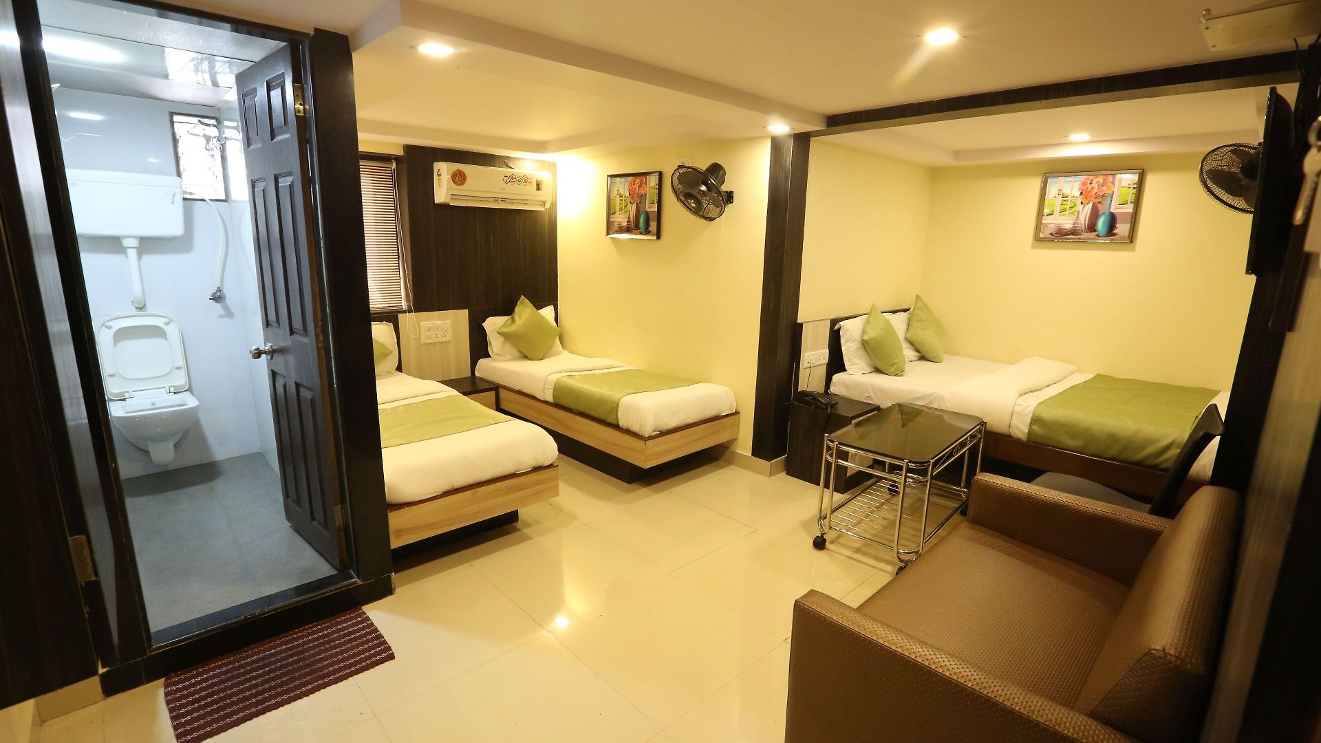 Happyland Hotel Mumbai