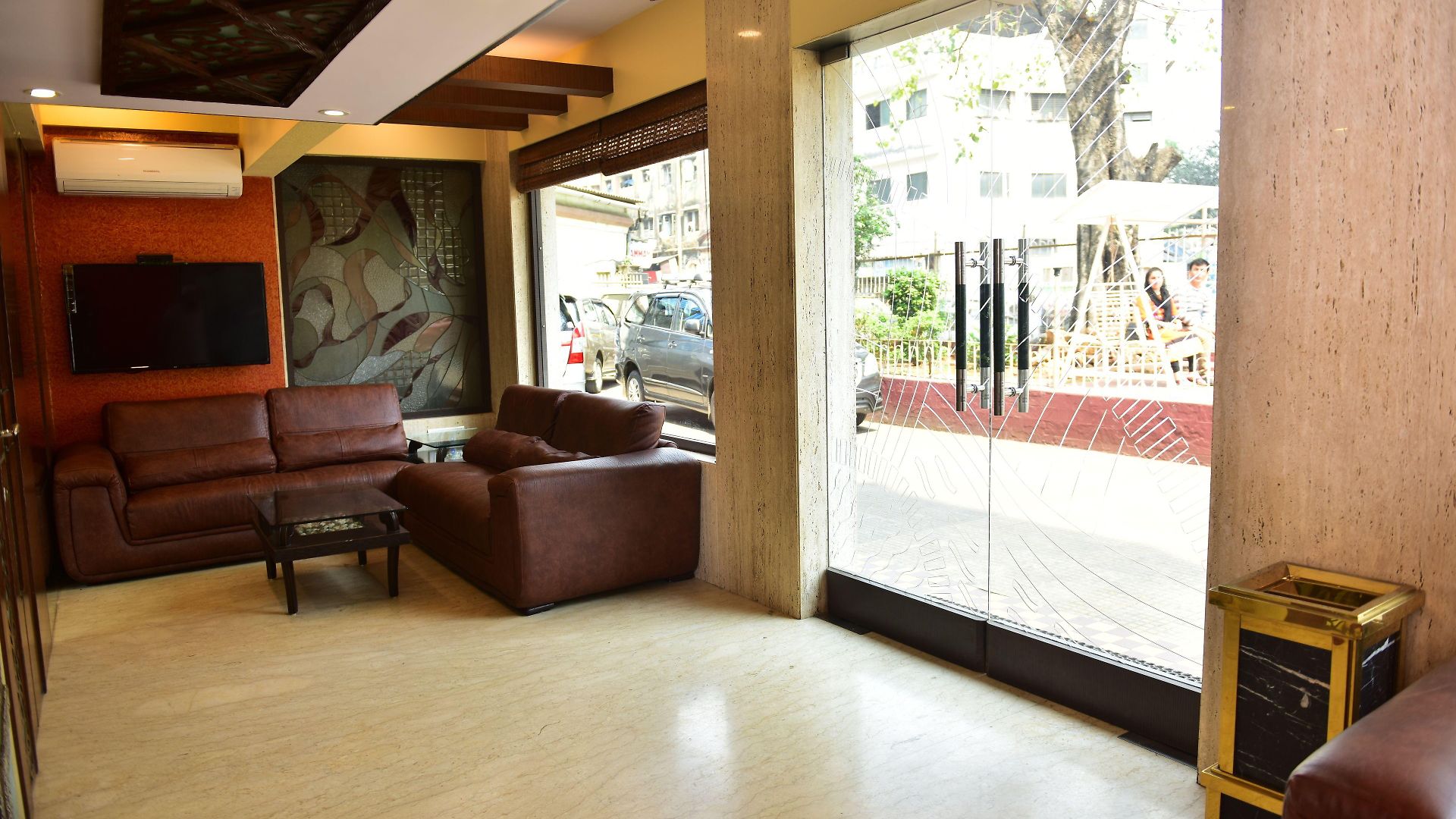 Kalpana Palace, Hotel Mumbai