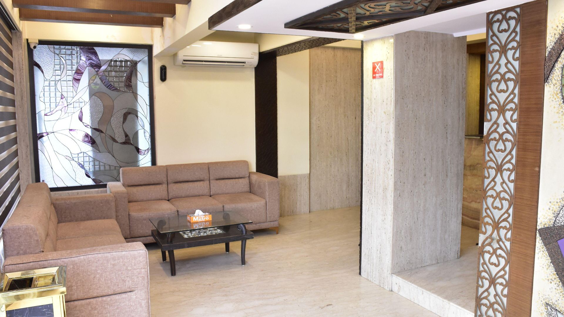 Kalpana Palace, Hotel 2*