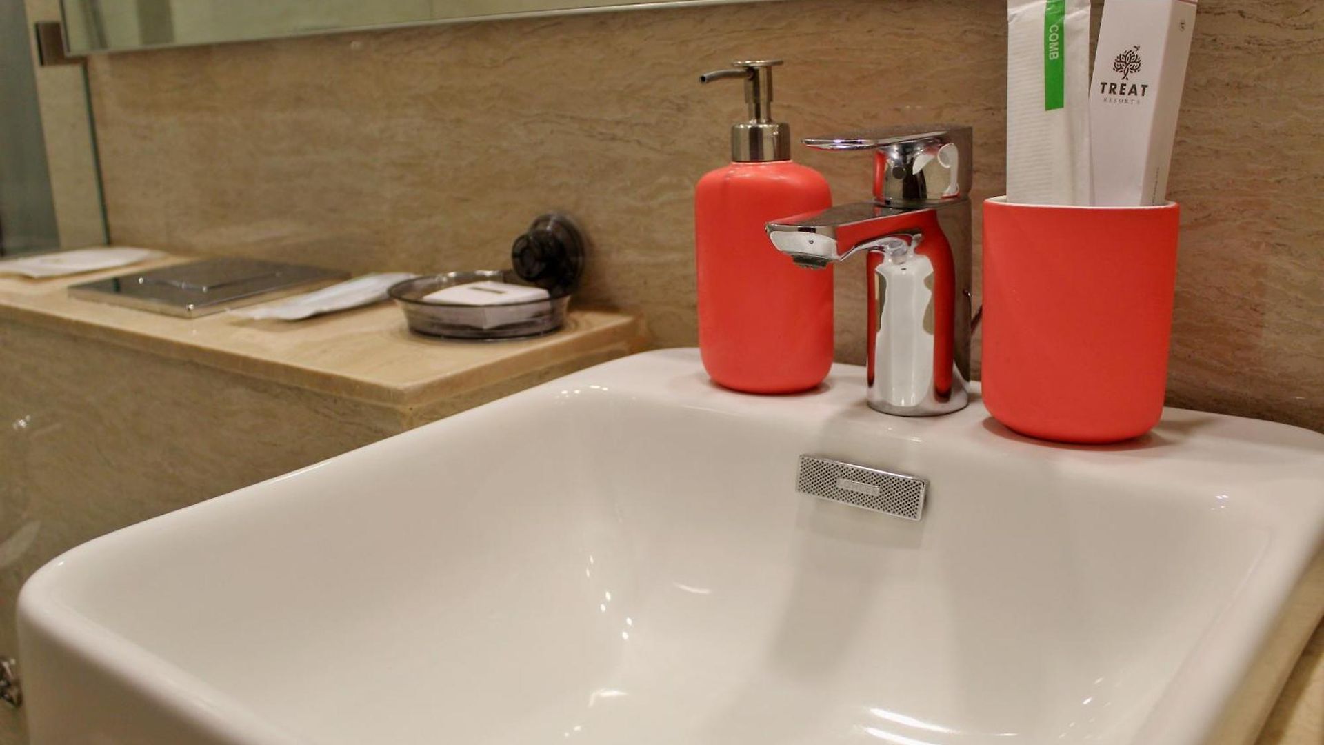 Maxxvalue Hiranandani Powai - Rh5 * Mumbai