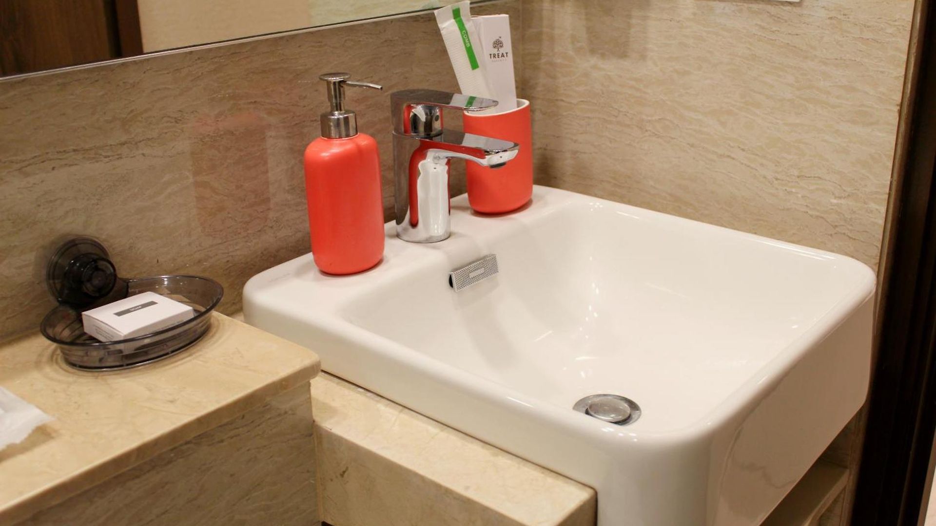 Maxxvalue Hiranandani Powai - Rh5 Apartment *