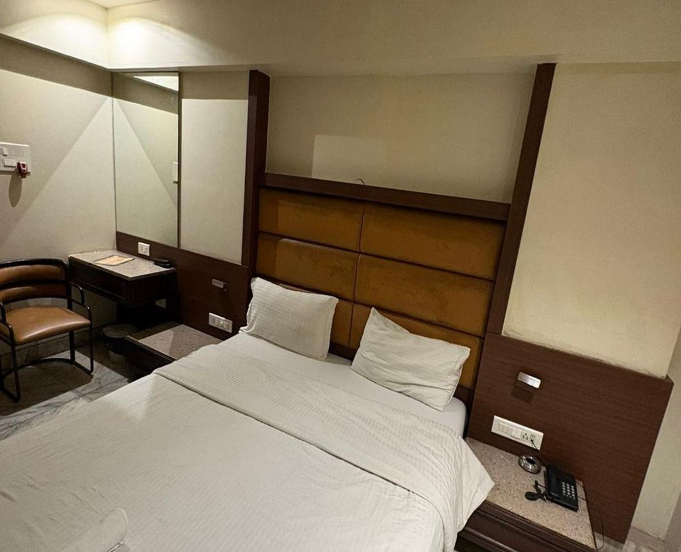 Hotel Pravasi Residency