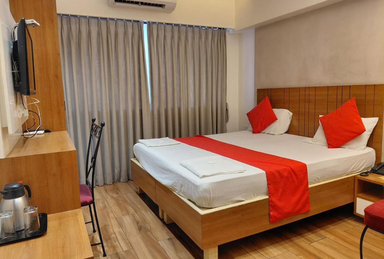 Woodland Hotel Mumbai