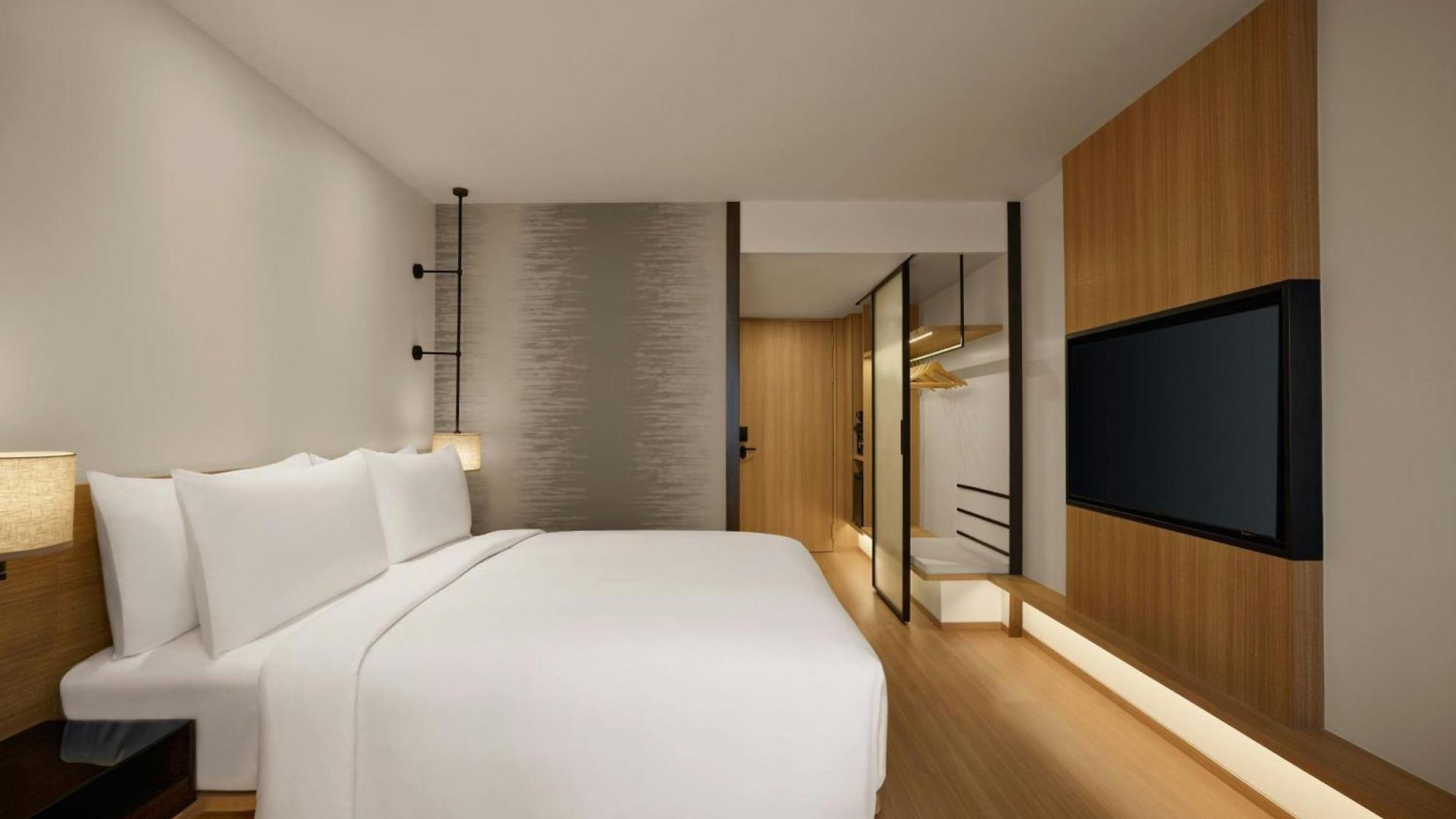 Hotel Fairfield By Marriott Andheri West 4*