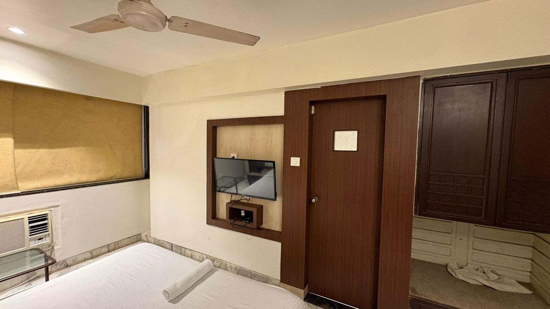 Hotel Pravasi Residency Mumbai