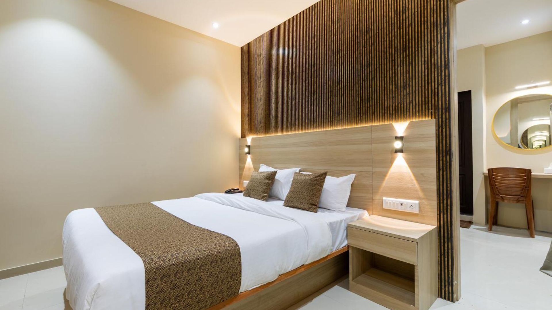 Hotel Metroplex Near Bkc Mumbai