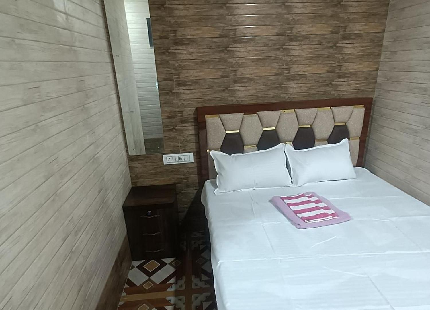 Hotel Bhagirath Mumbai