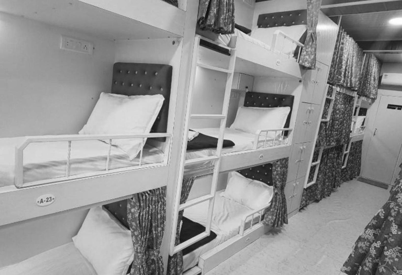 Retreats At Marol Dorm - Near International Airport Hostel Mumbai