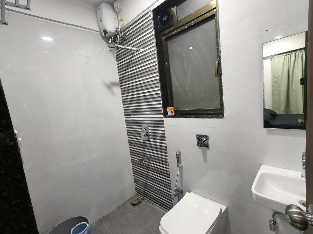 Ivy Urban Cozy 201 Private 1bhk 3 Min Nesco Mumbai