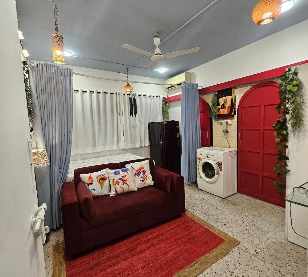 Retro Bandra - Cozy Comfort In A Heritage Village