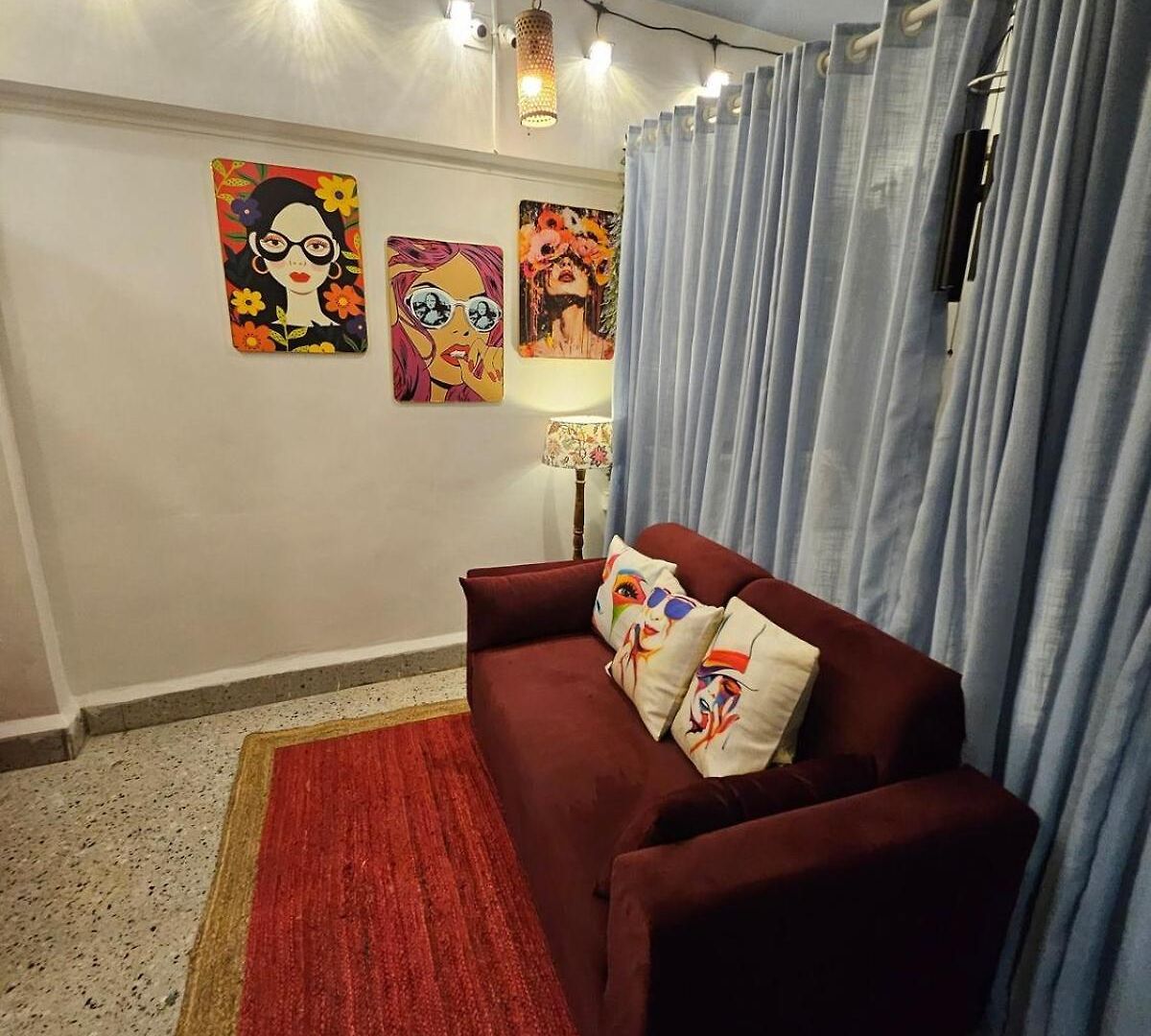 Retro Bandra - Cozy Comfort In A Heritage Village *